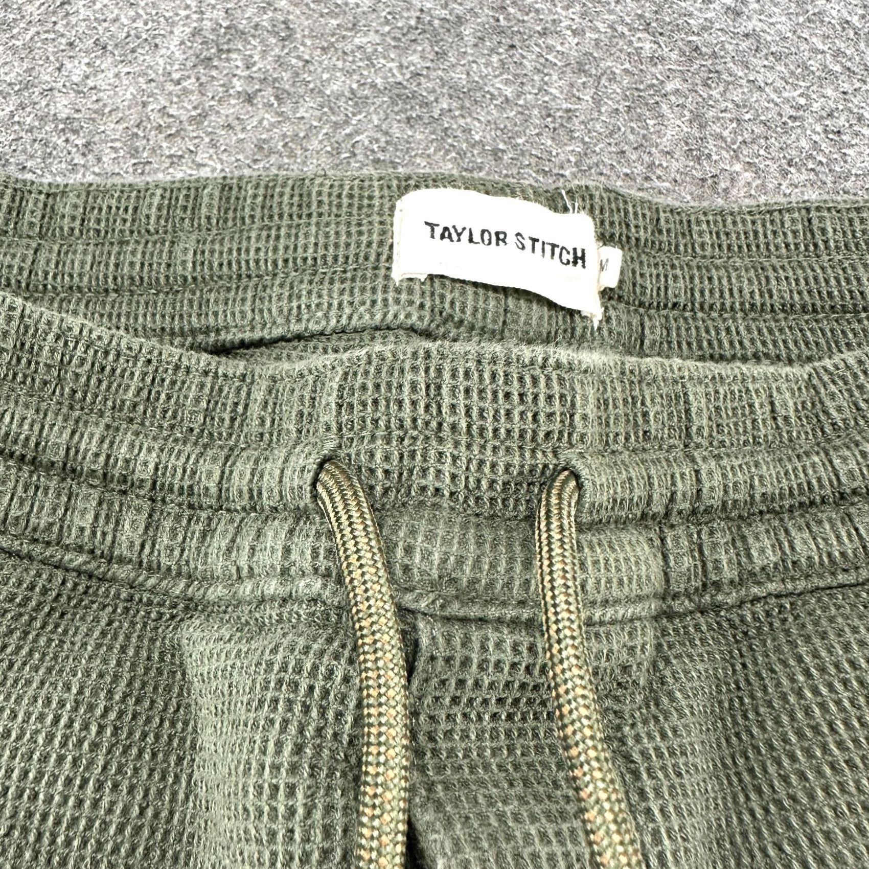 Taylor Stitch Taylor Stitch Pants Mens M Green Jogger Apres Thermal Waffle Knit Cotton Heavy Sports 90s Athleisure Tapered Inseam 27 Pockets Size US 31 - 5 Thumbnail