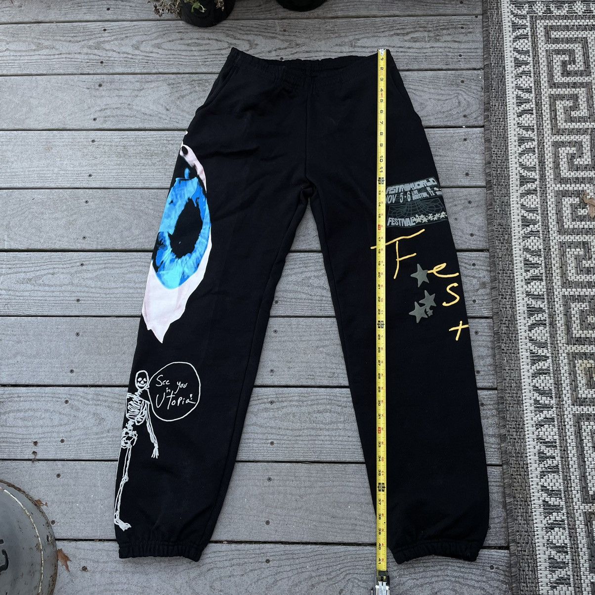 Travis Scott Rare Travis Scott Astrofest 2021 Exclusive Utopia size M Size US 34 / EU 50 - 7 Thumbnail