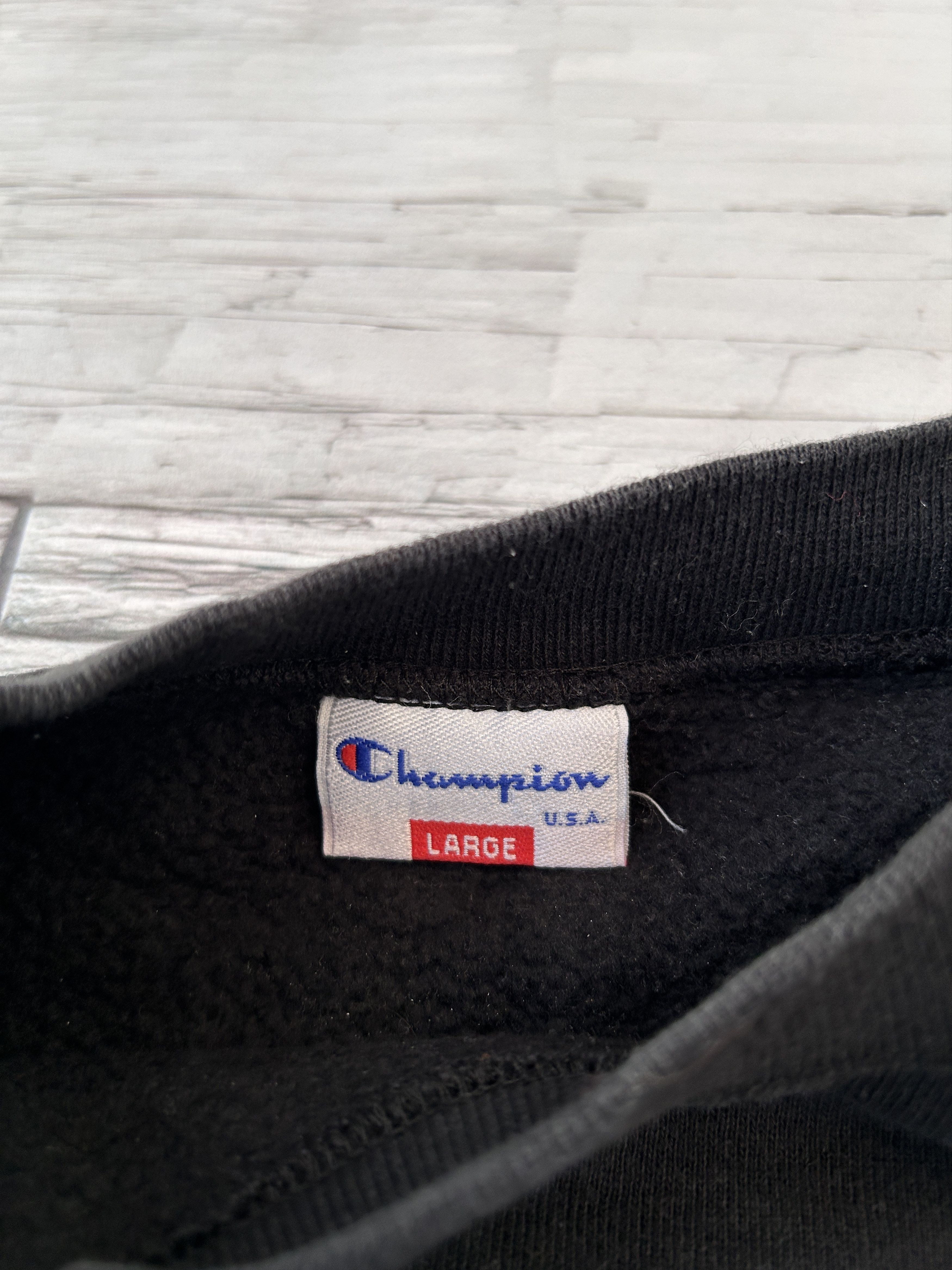 Champion Vintage Champion Y2K Logo Crewneck Sweatshirt Core Size US M / EU 48-50 / 2 - 3 Thumbnail