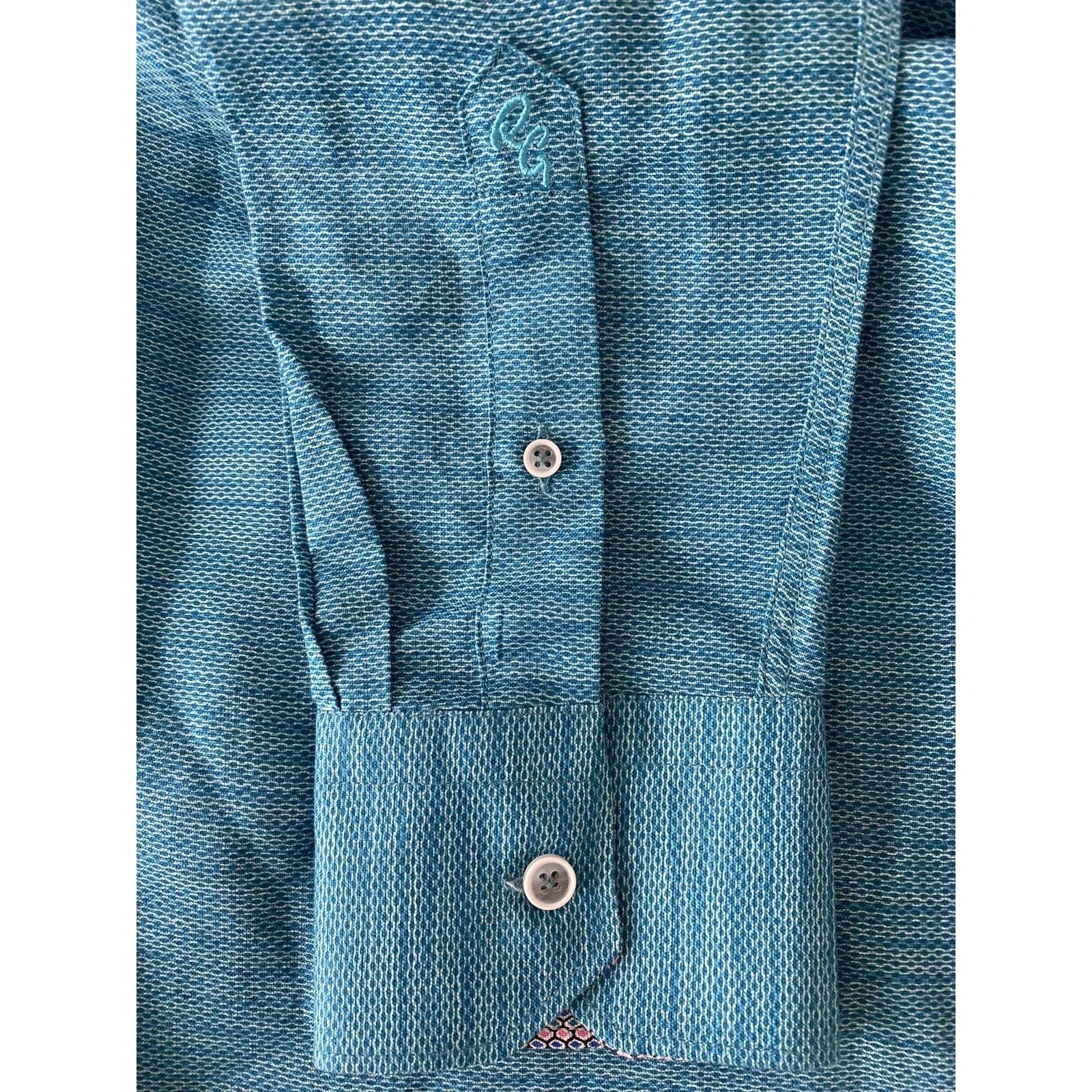 Robert Graham Robert Graham WATERS SPORT SHIRT Classic Fit size M A000859 Size US M / EU 48-50 / 2 - 4 Thumbnail