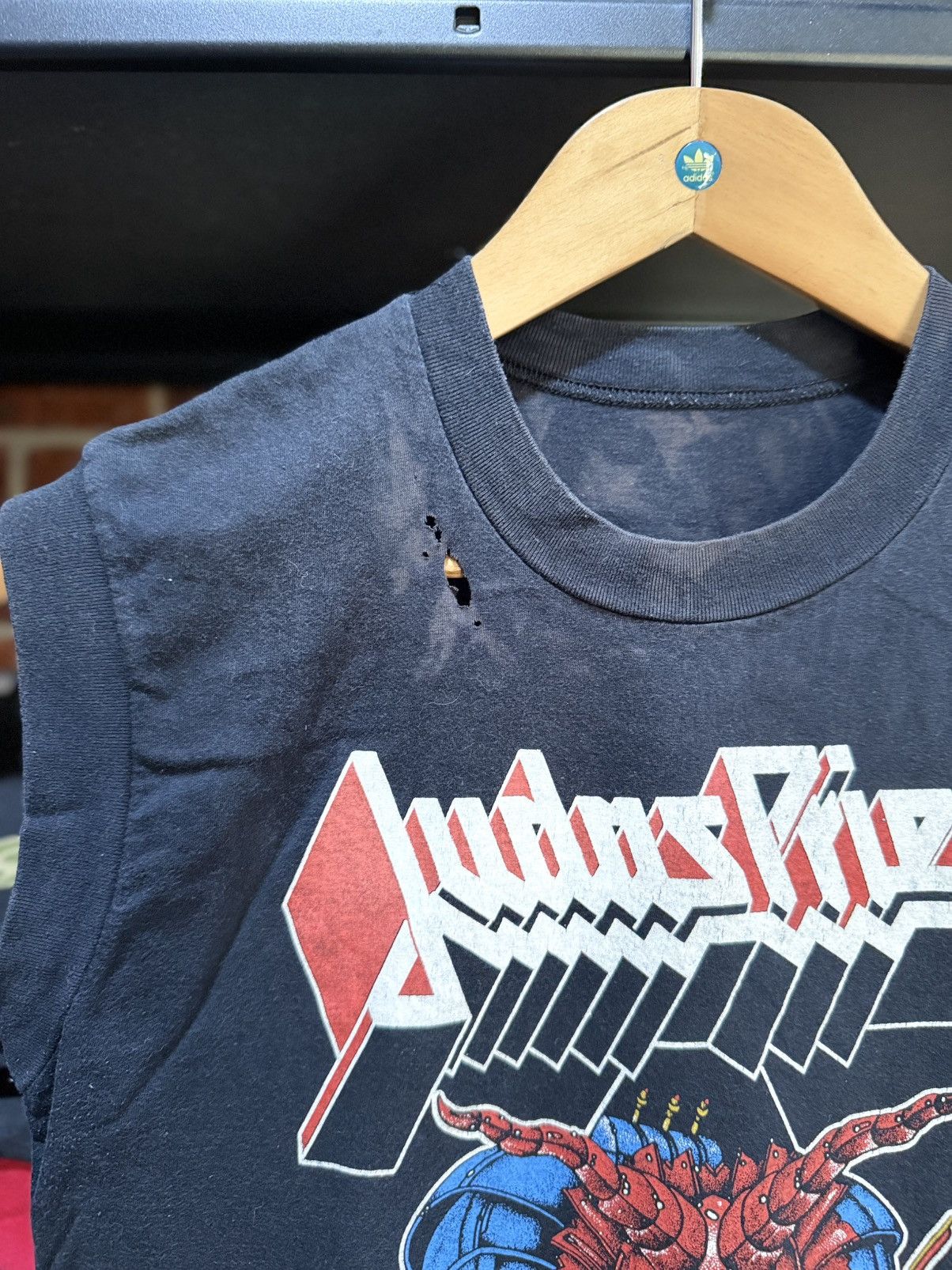 Band Tees Vintage 80s Judas Priest The Metallian Tour Japan Faded Tee Size US M / EU 48-50 / 2 - 10 Thumbnail