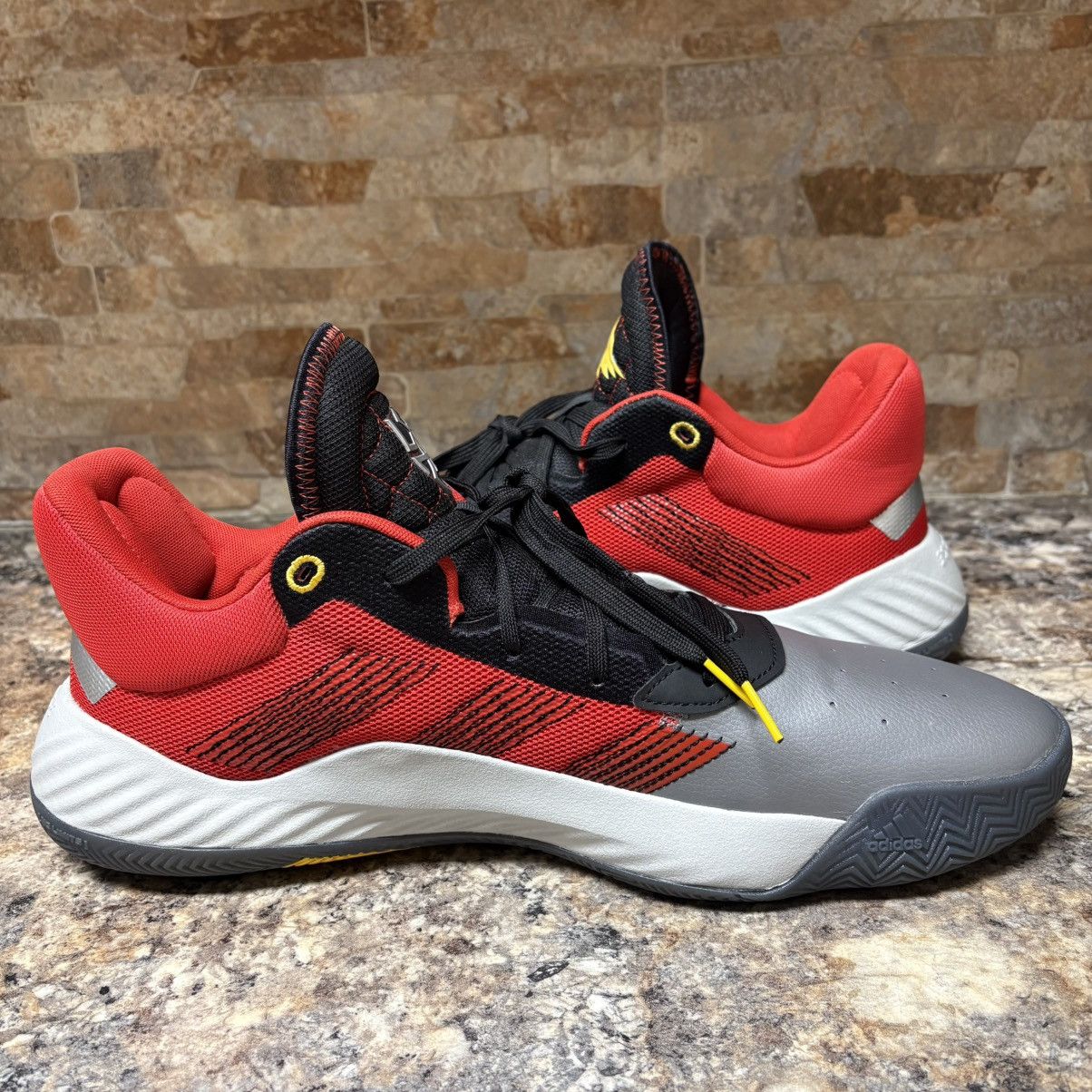 Adidas Adidas DON Issue 1 EF9911 Black History Month MLK Size 15 Size US 15 / EU 48 - 6 Thumbnail