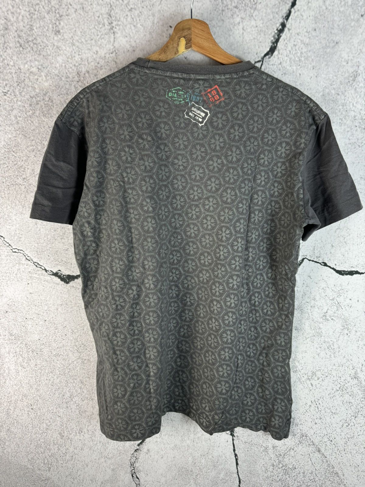 Diesel Vintage Diesel T-Shirt Big Logo Y2K Japanese 90s Size US XXL / EU 58 / 5 - 2 Thumbnail