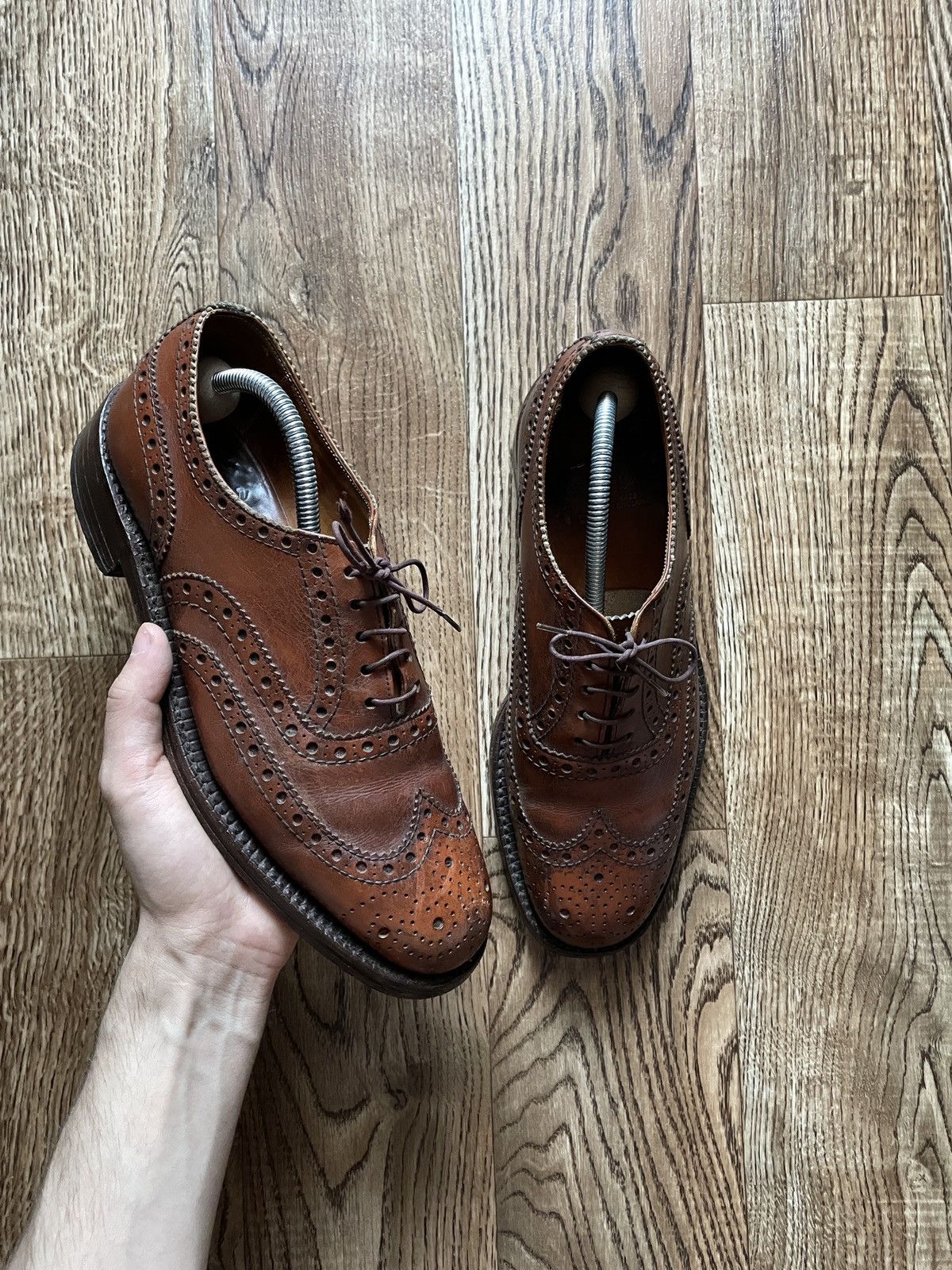Grenson Grenson Design benchmade Oxford Brogues leather Shoes Size US 7.5 / EU 40-41 - 1 Thumbnail