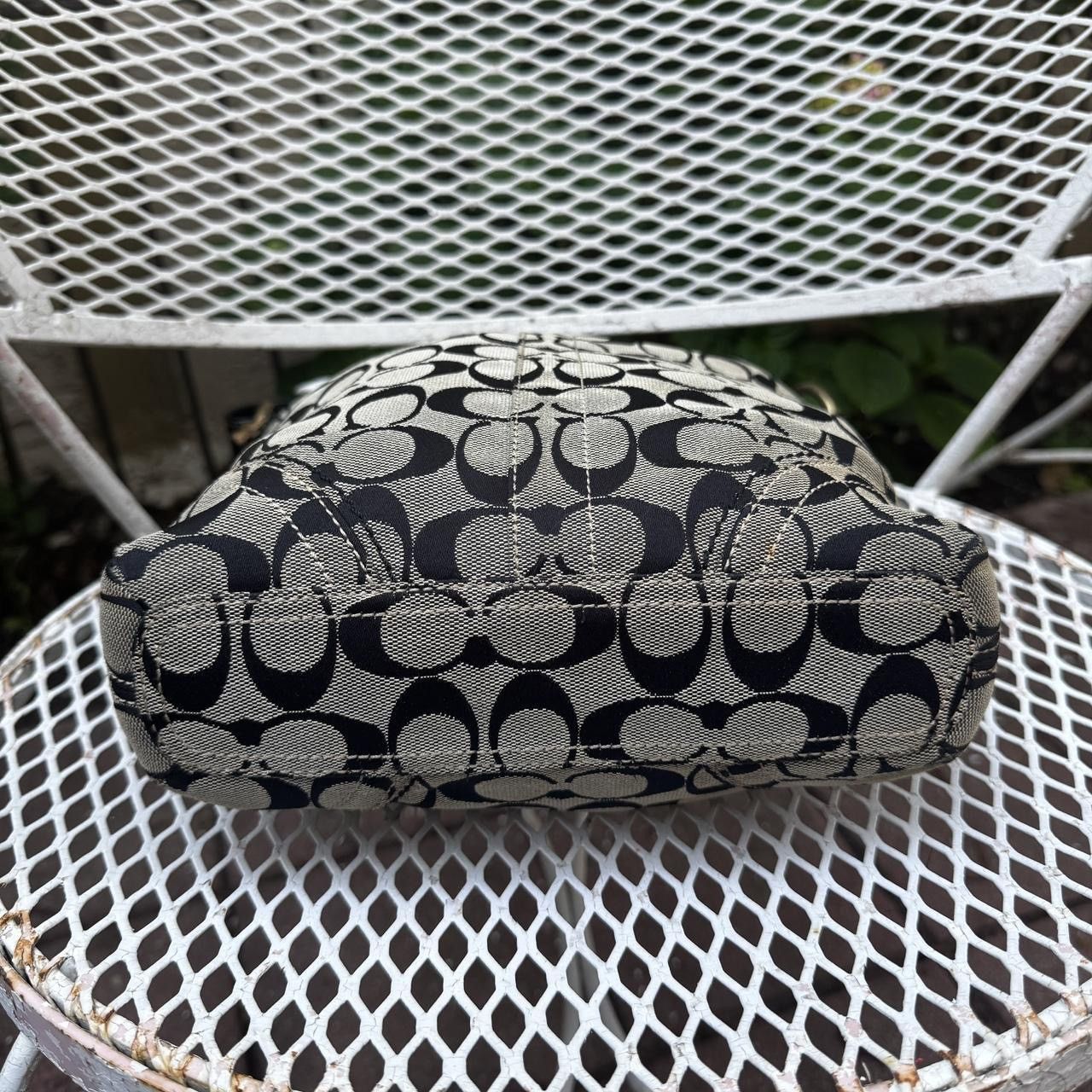 Coach Signature Coach Black Monogramed Shoulder Bag Size ONE SIZE - 3 Thumbnail