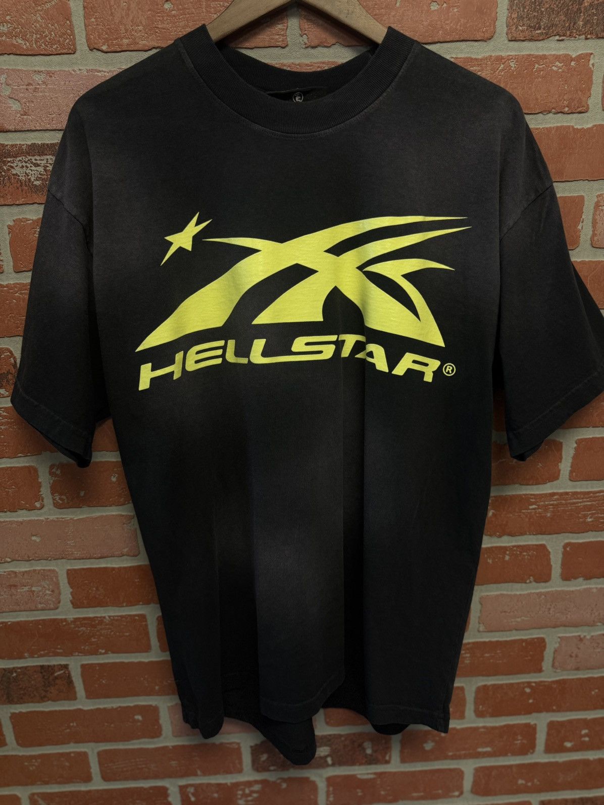 HELLSTAR Hellstar Black Yellow Logo Tee Shirt 100% Authentic Size M Size US M / EU 48-50 / 2 - 1 Thumbnail