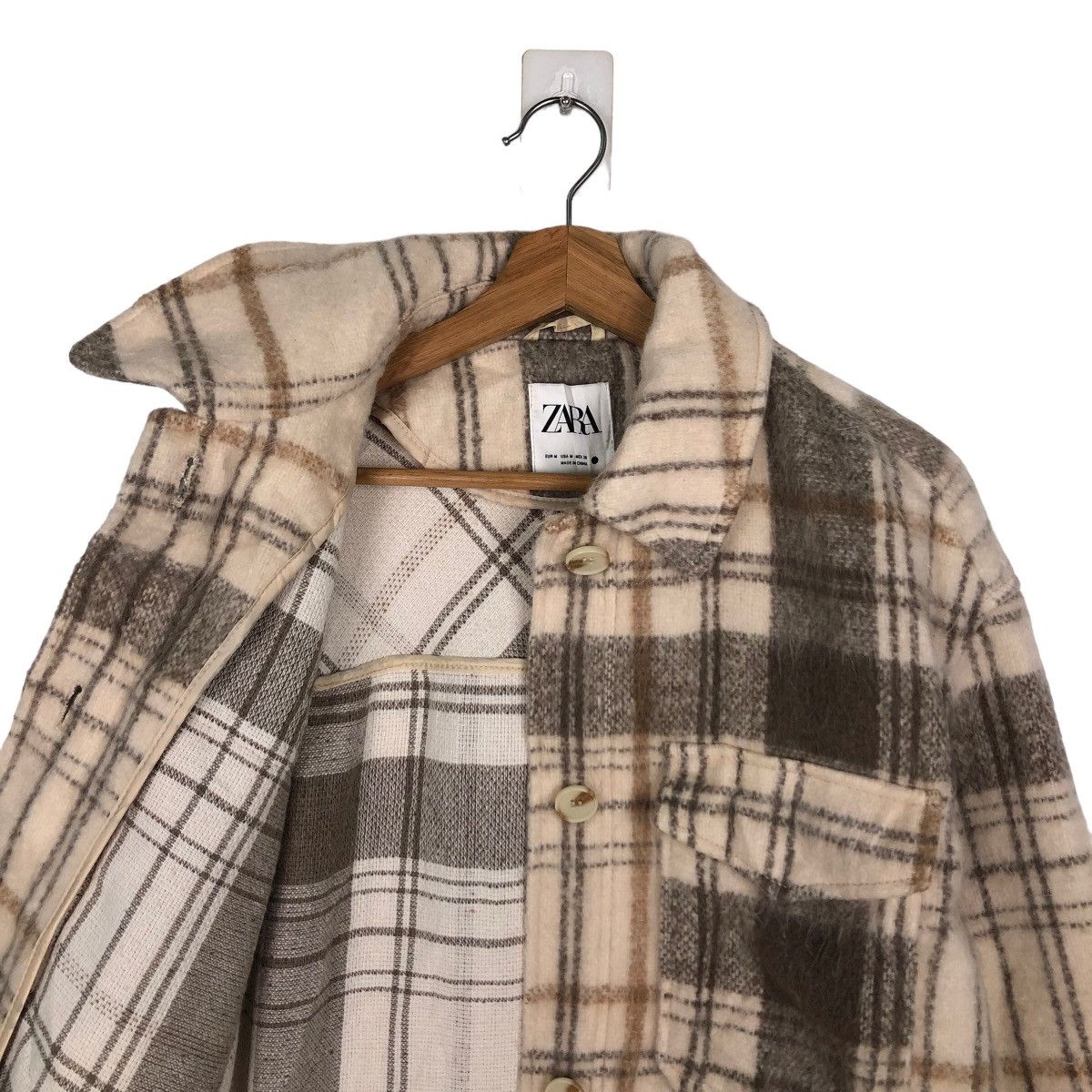 Flannel VINTAGE WOOL FLANNEL JACKET TARTAN DESIGN ZARA Size US M / EU 48-50 / 2 - 9 Thumbnail