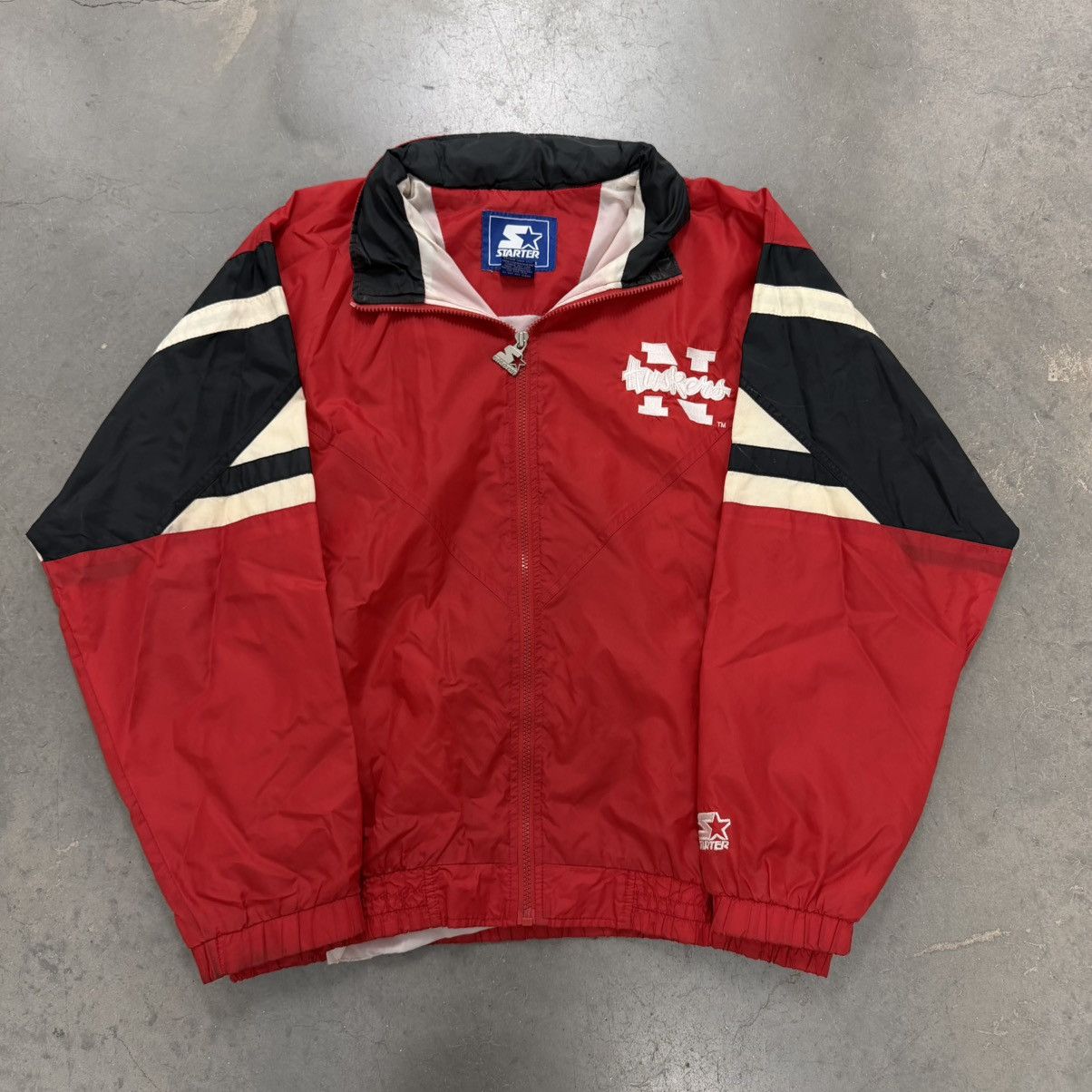 Starter Vintage Starter Nebraska Cornhuskers Full Zip Windbreaker Size US L / EU 52-54 / 3 - 1 Thumbnail