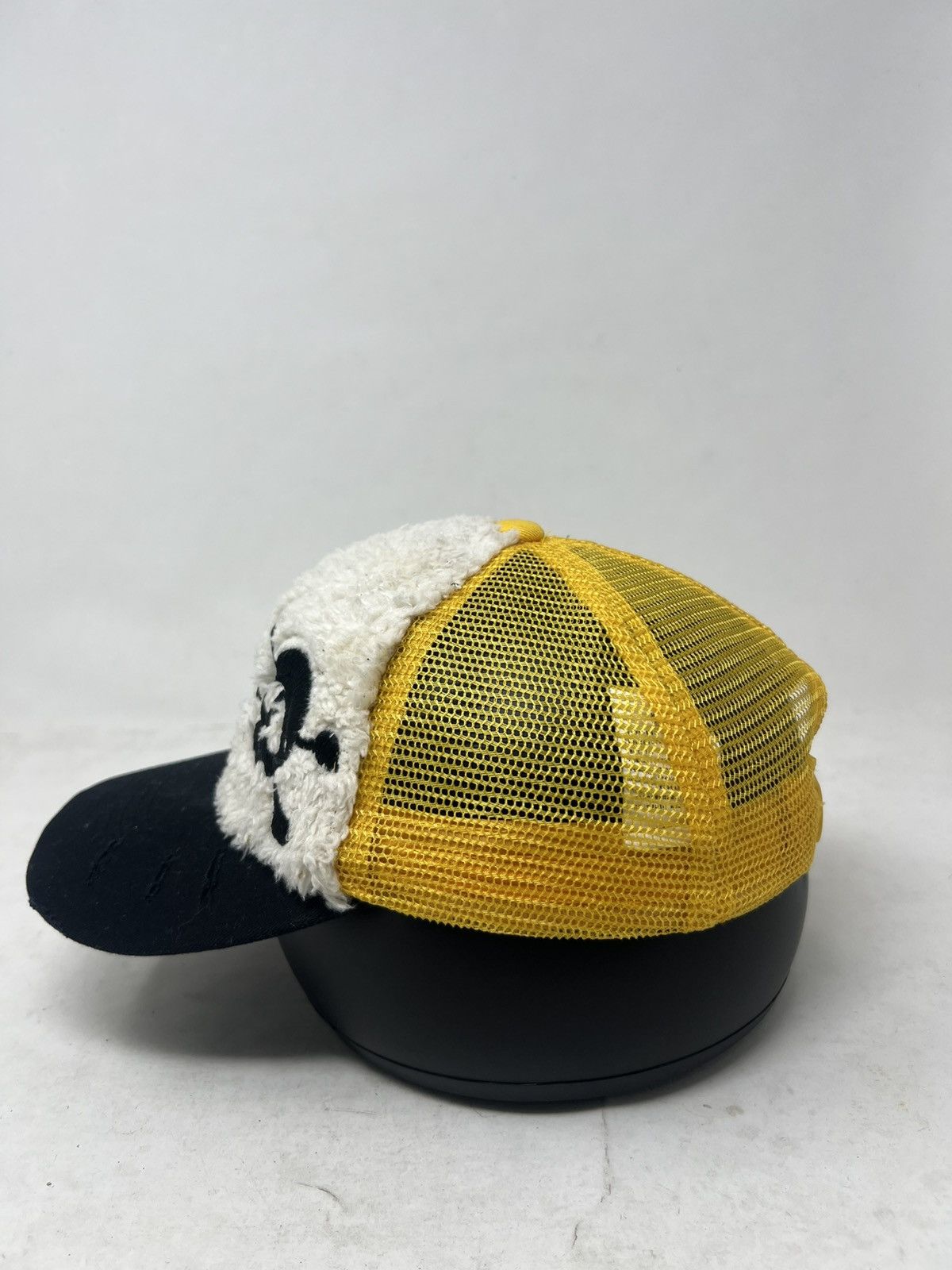 If Six Was Nine Shisky Plush Skull Crossbone Fur Trucker Hat Size ONE SIZE - 2 Thumbnail
