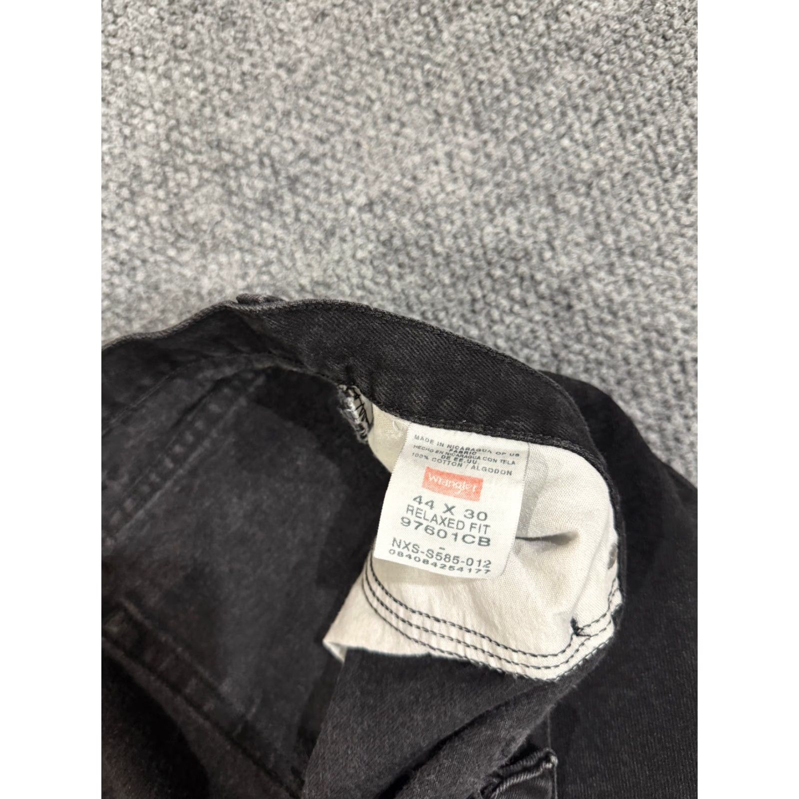 Wrangler Wrangler Jeans Mens 44x30 Black Relaxed Straight Leg Denim Pants Regular 5-Pocket Size US 44 / EU 60 - 4 Thumbnail