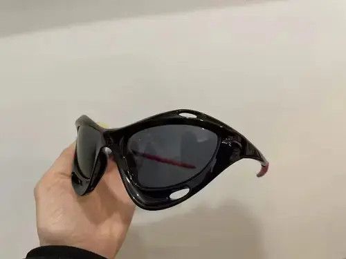 Jewelry Black Round Dystopian Sunglasses Retro Cyber Archive Cosplay Size ONE SIZE - 4 Thumbnail