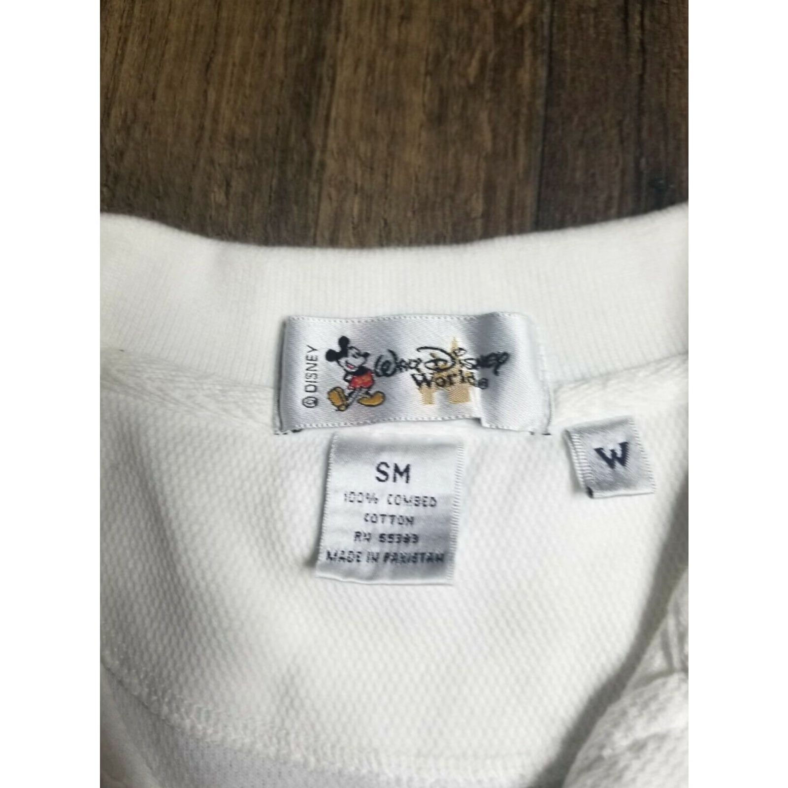 Disney Disney Vacation Club Member Embroidered Polo Shirt Womens S White Size S / US 4 / IT 40 - 4 Thumbnail