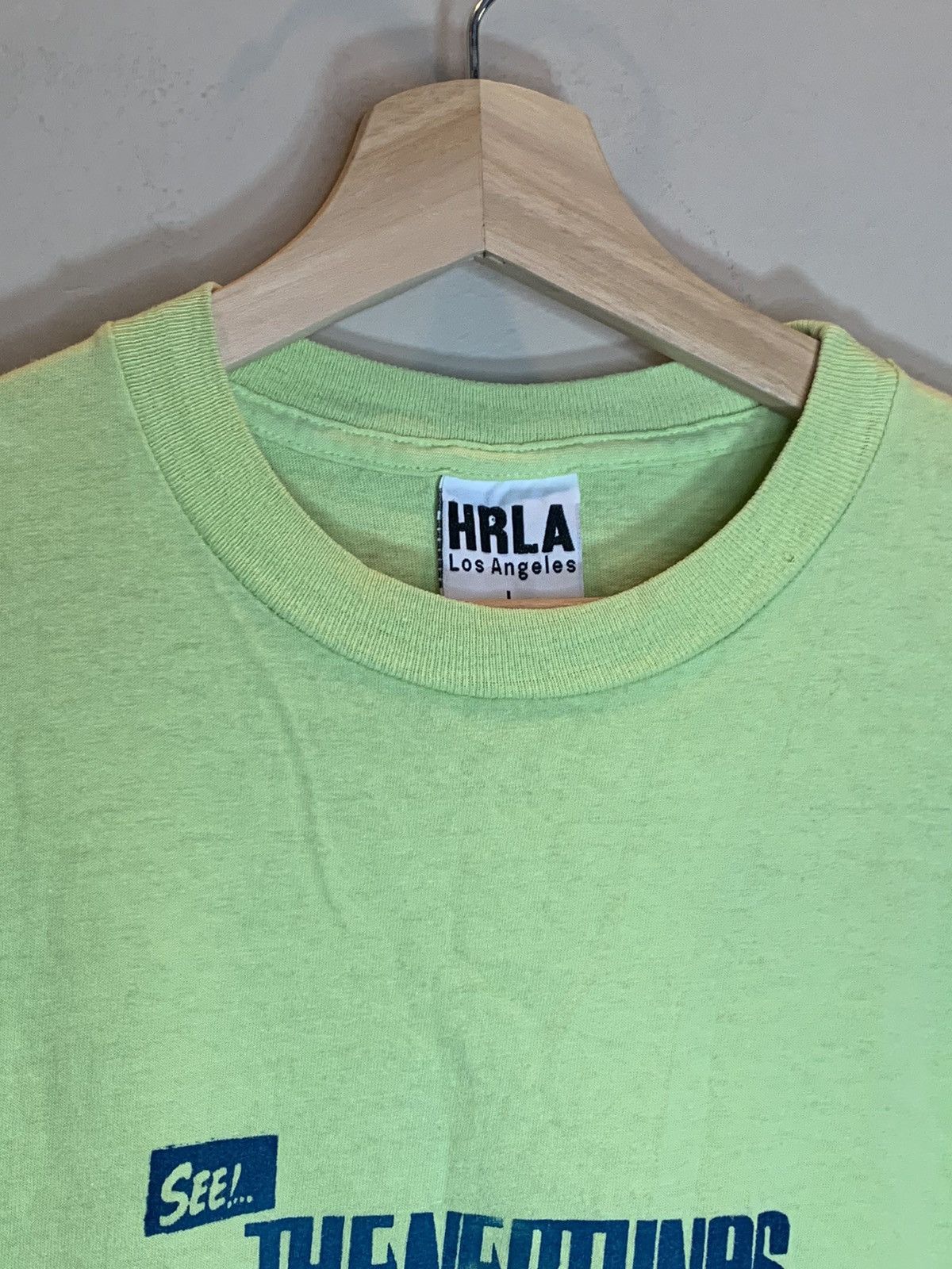 Band Tees *RARE* Vintage The Neptunas Surf Single Stitch Band T-Shirt Size US L / EU 52-54 / 3 - 6 Thumbnail
