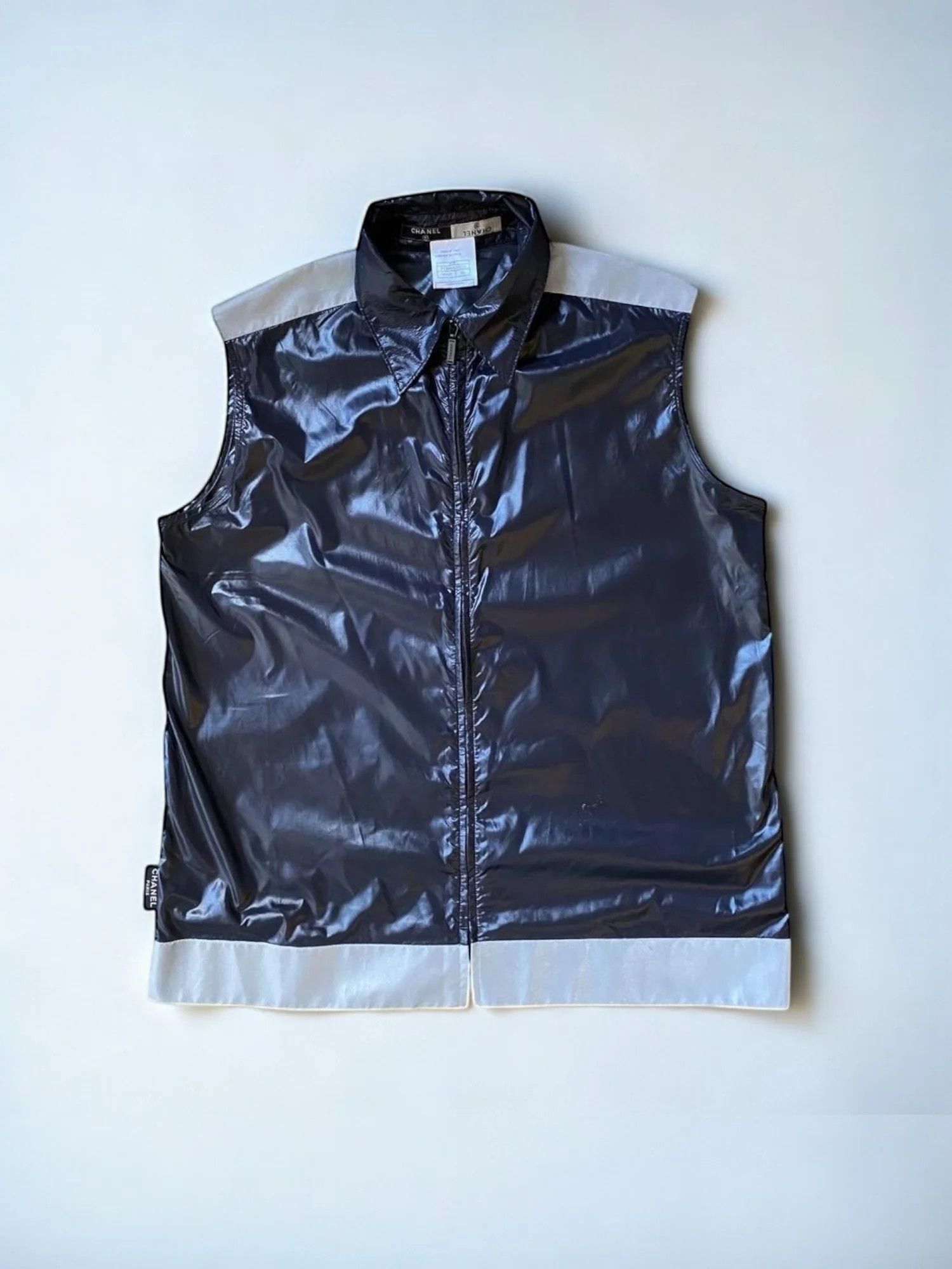 Chanel CHANEL nylon vest Size L / US 10 / IT 46 - 2 Thumbnail