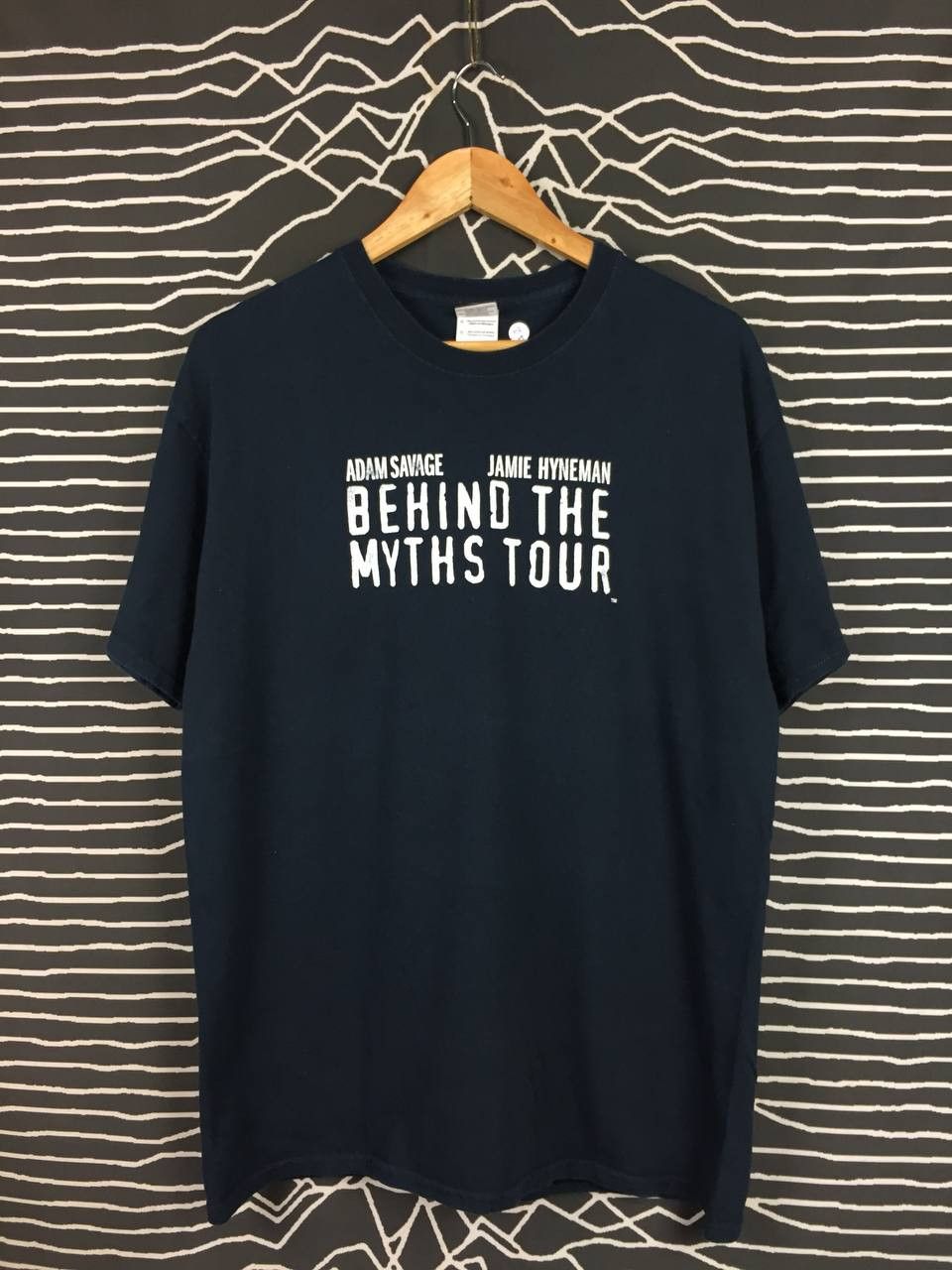 Arts & Science × Vintage MythBusters Adam Savage Jamie Hyneman Behind Myths Tour Tee Size US L / EU 52-54 / 3 - 2 Thumbnail