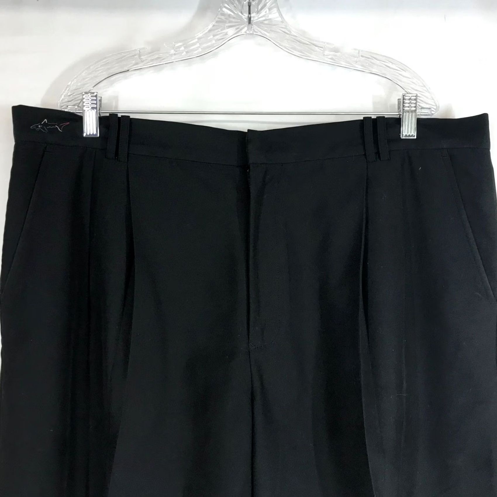Vintage Greg Norman Mens 40 Black Pleated Golf SHORTS 100% Polyester Size US 40 / EU 56 - 2 Thumbnail