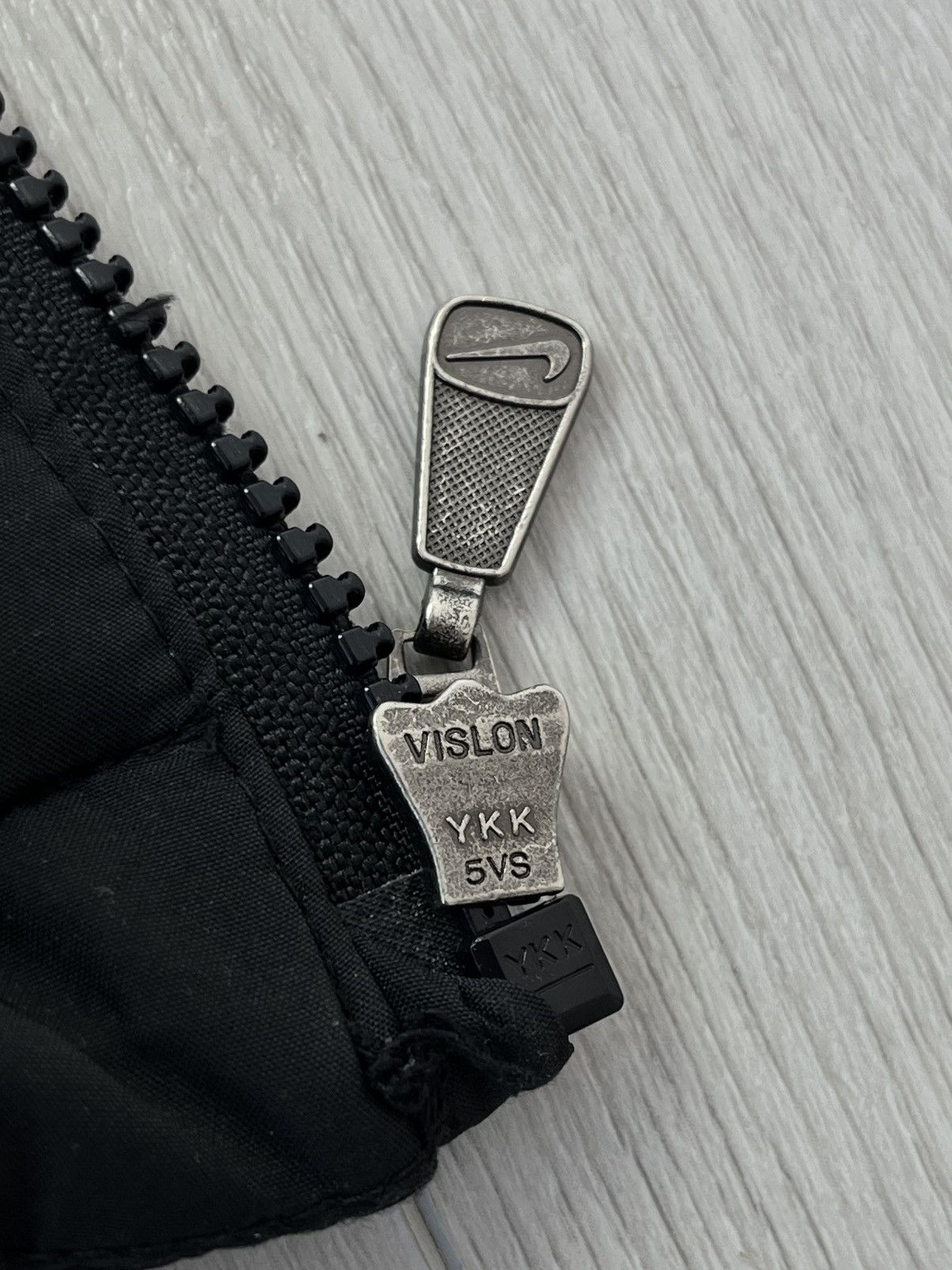 Nike Vintage Nike Puffer Vest Swoosh Logo Y2K 90s Hype Drill Size US M / EU 48-50 / 2 - 8 Thumbnail