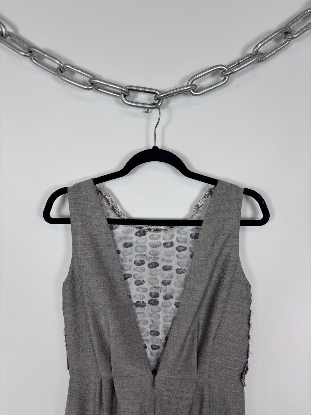 Lela Rose Lela Rose NWT Smokey Grey Embroidered Lace Overlay Dress Size M / US 6-8 / IT 42-44 - 13 Thumbnail