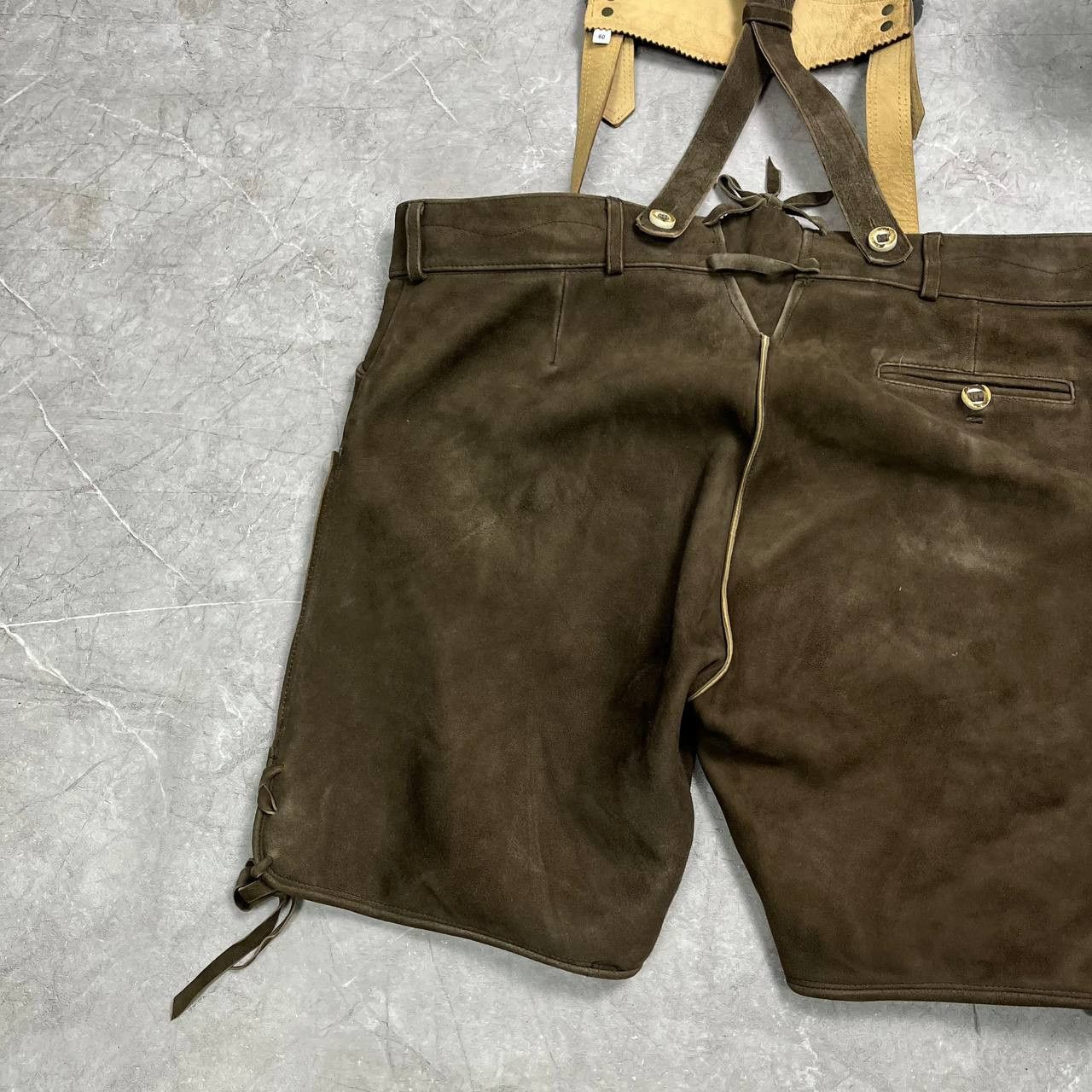 Japanese Brand Vintage Brown Cowboy's Shorts Octoberfest Bavarian Costume Size US 33 - 8 Thumbnail