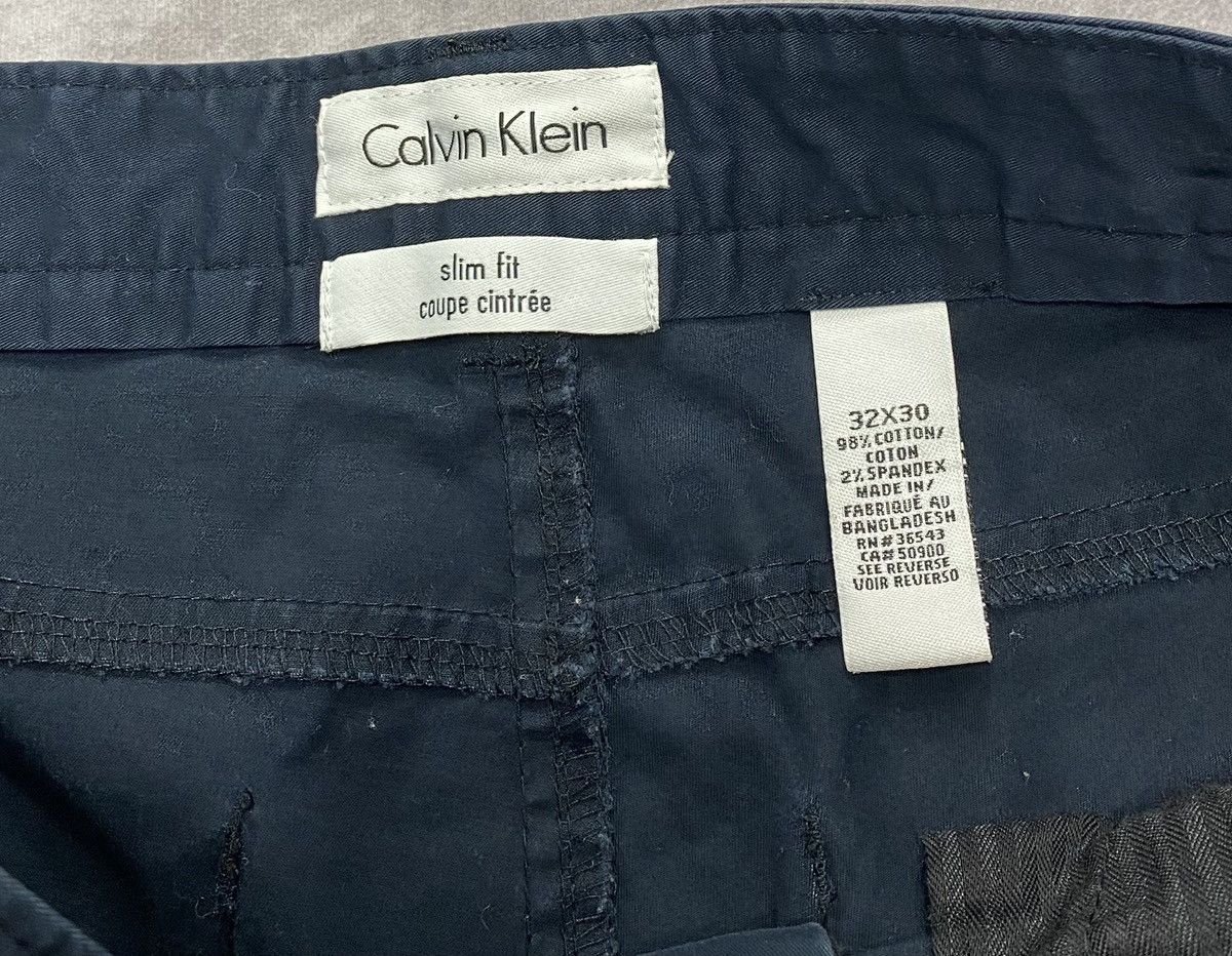 Calvin Klein Calvin Klein Navy Stretch Casual Chino Pants Size US 32 / EU 48 - 2 Thumbnail