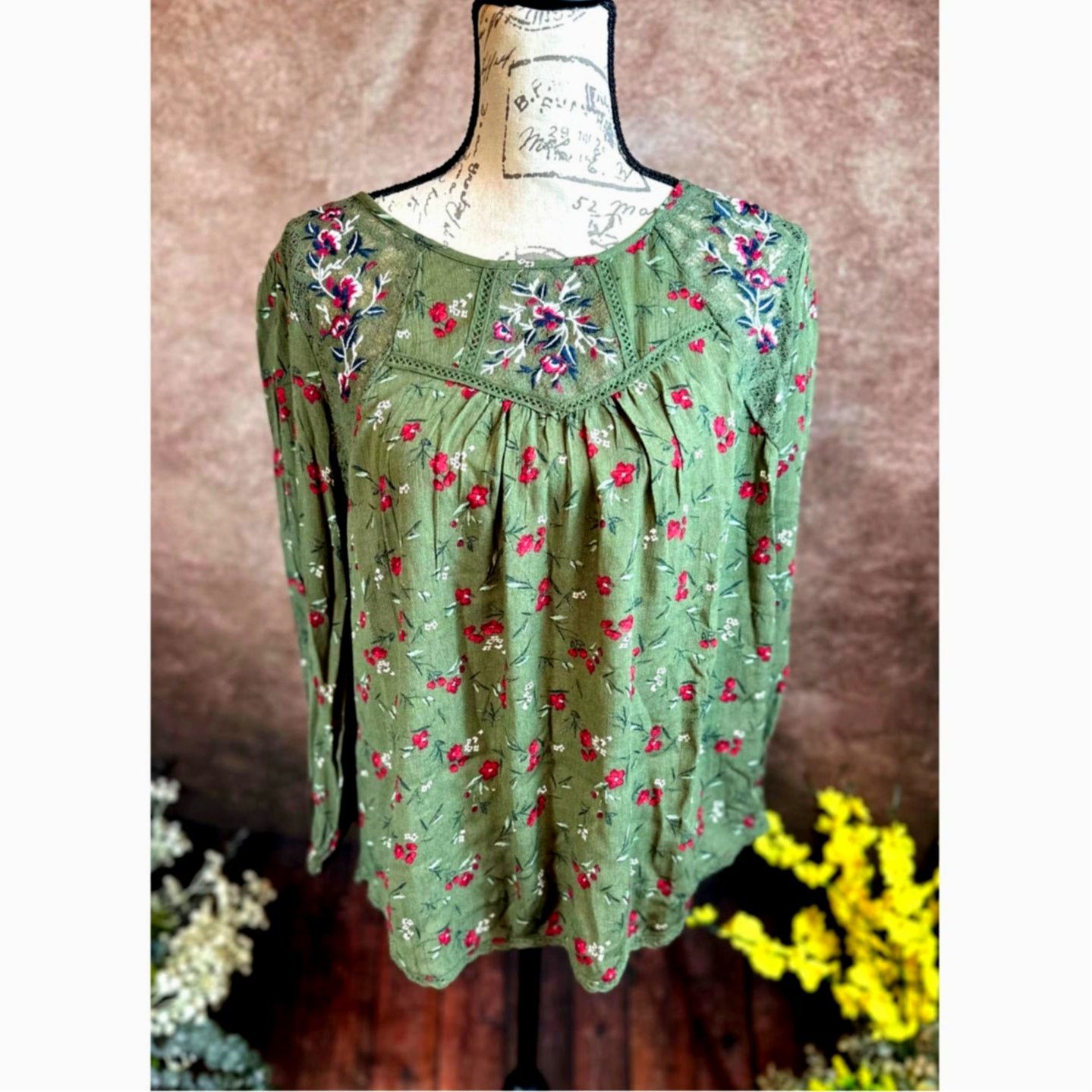 Other Mason & Belle Peasant Blouse Lace Accents Olive size M Size M / US 6-8 / IT 42-44 - 4 Thumbnail