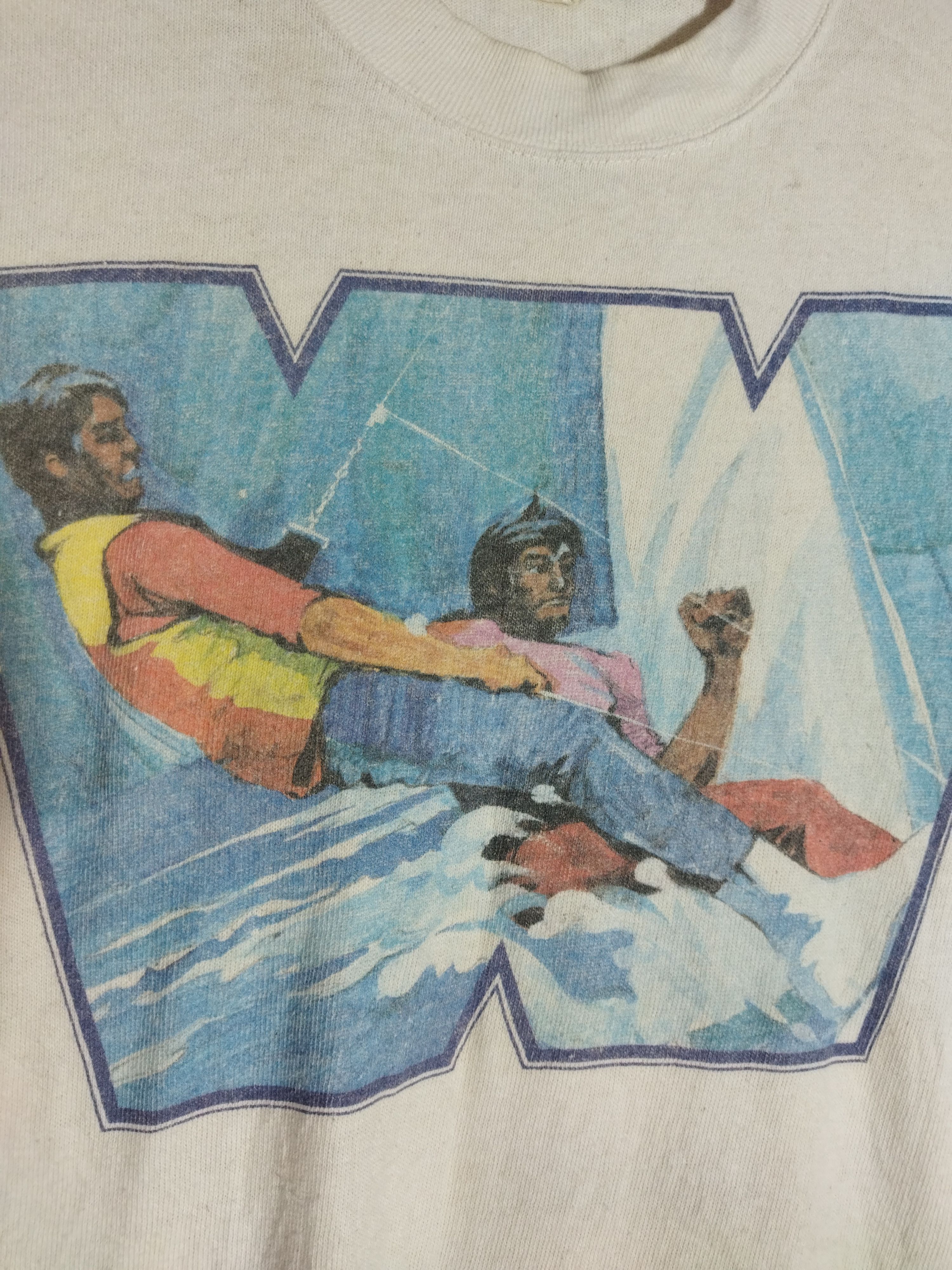 Vintage Vintage Un Monsieur Graphic T-Shirt White W Logo Print Size US M / EU 48-50 / 2 - 3 Thumbnail