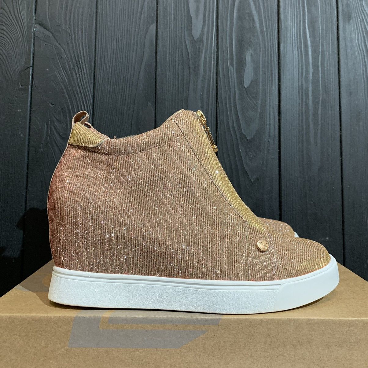 Juicy Couture Juicy Couture Platform Sneakers Size 7 Size US 7 / IT 37 - 1 Thumbnail