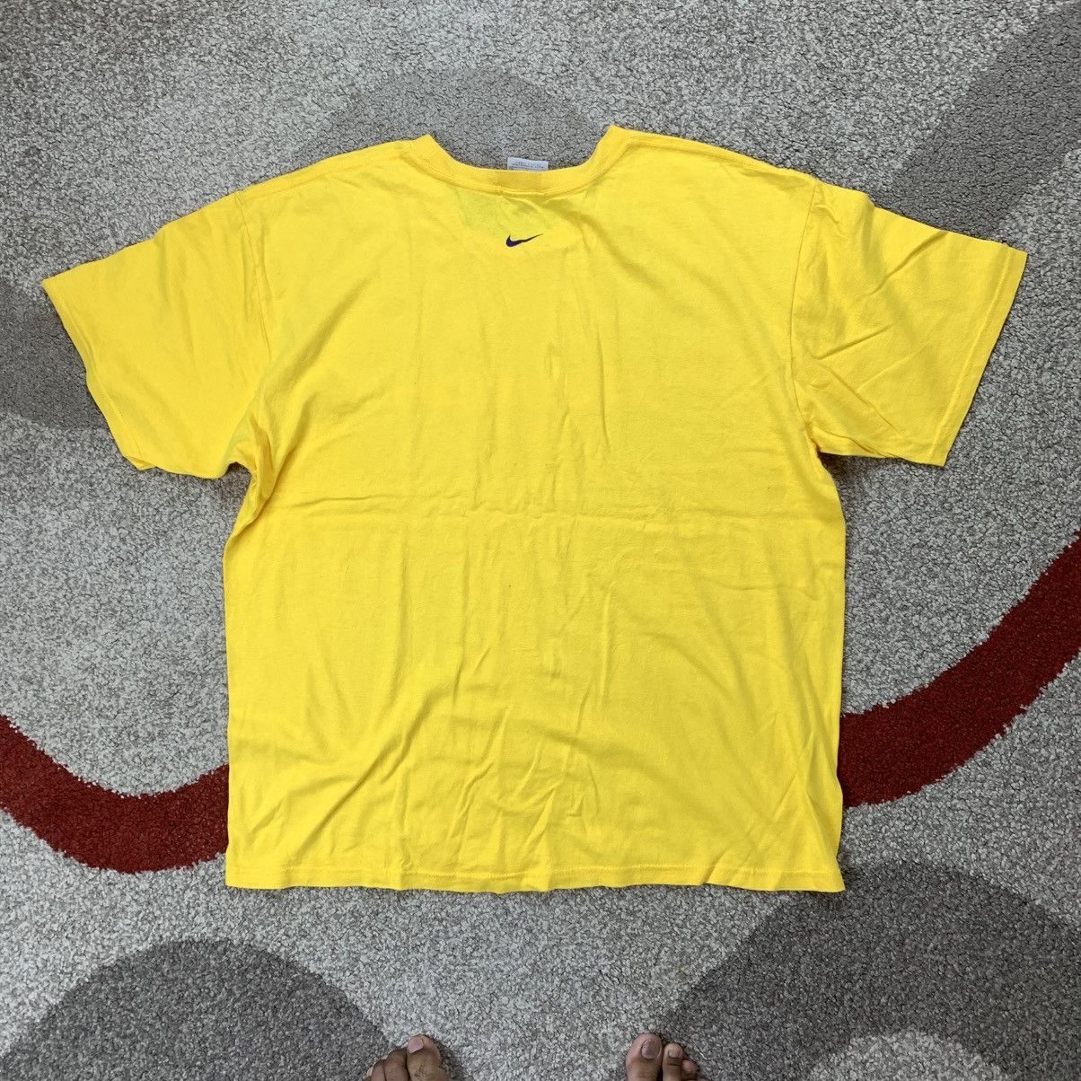 Nike NIKE SWOOSH VINTAGE Short Sleeve Tshirt Size US L / EU 52-54 / 3 - 5 Thumbnail