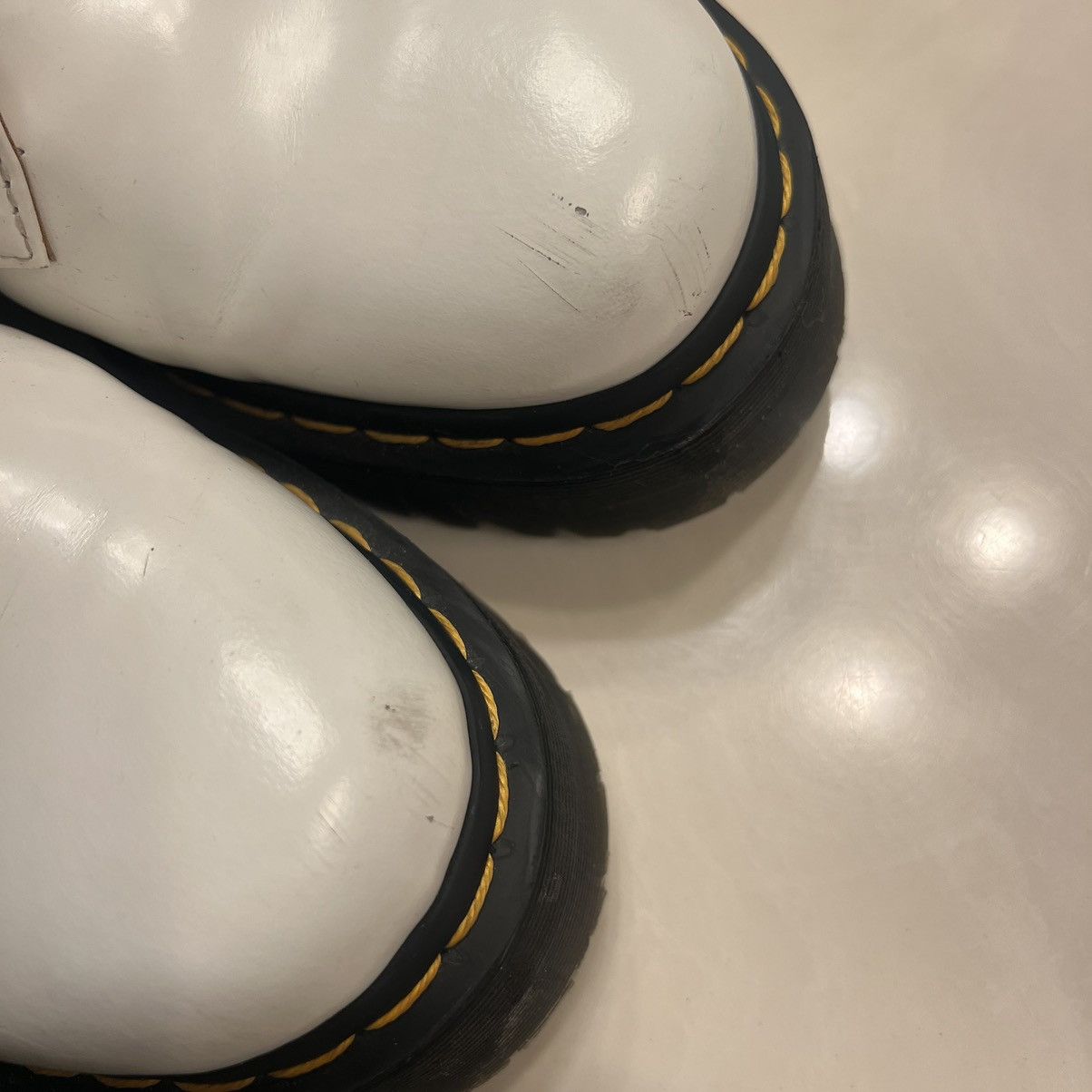 Dr. Martens White Dr. Martens Size US 8 / IT 38 - 3 Thumbnail