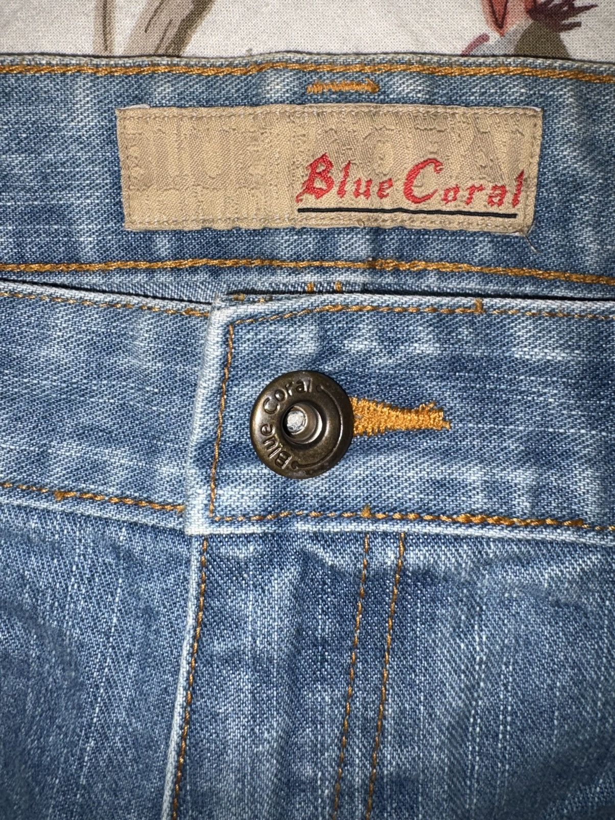 Japanese Brand VTG 2000’s Blue Coral Y2K Flare Jeans –Crossover Back Detail Size US 38 / EU 54 - 7 Thumbnail