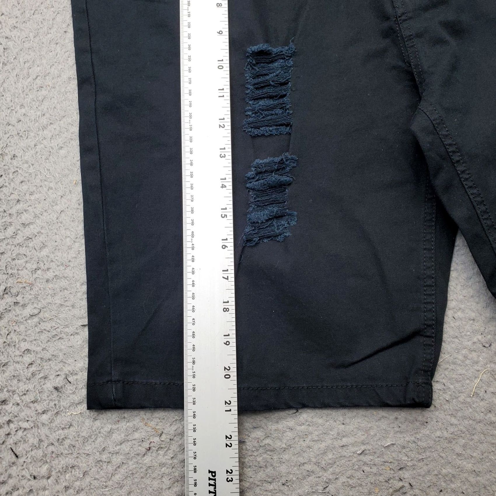 Vintage Galaxy Mens Bermuda Shorts 40 Black Distressed High Rise Flat Front Shirt Bermuda Mens 40 Black Galaxy Size US 40 / EU 56 - 3 Thumbnail