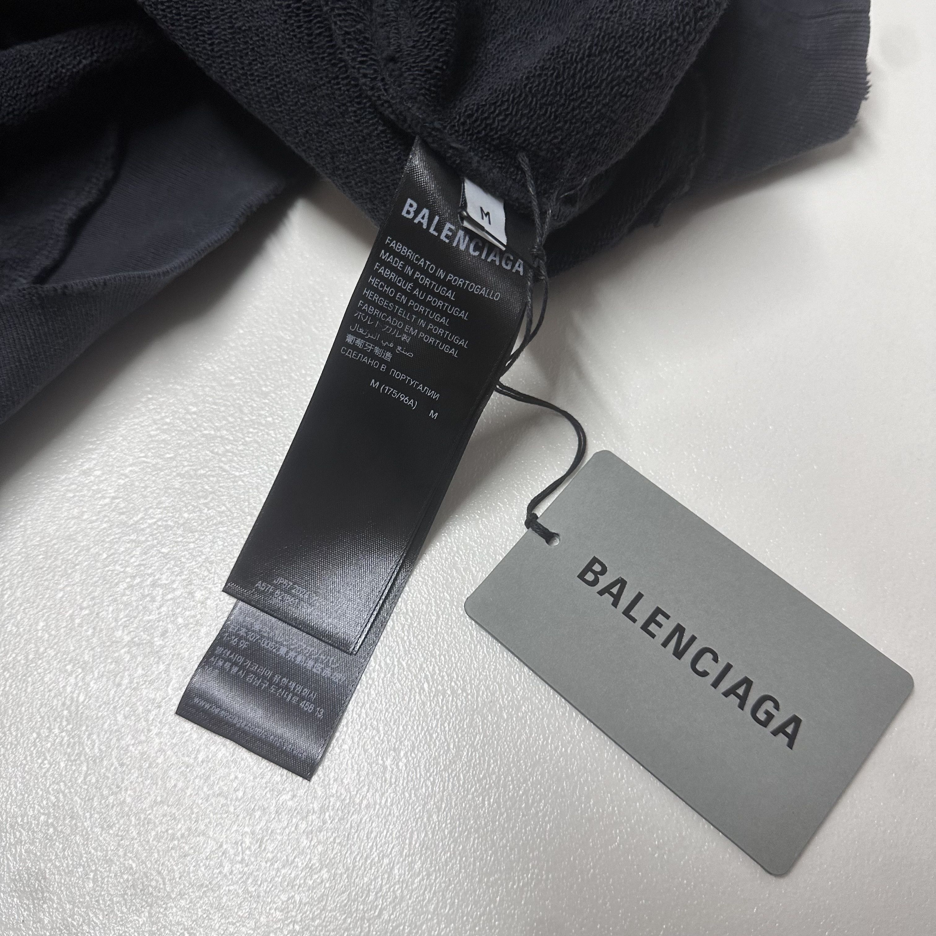 Balenciaga BALENCIAGA size M L Black hoodie distressed medium Size US M / EU 48-50 / 2 - 9 Thumbnail