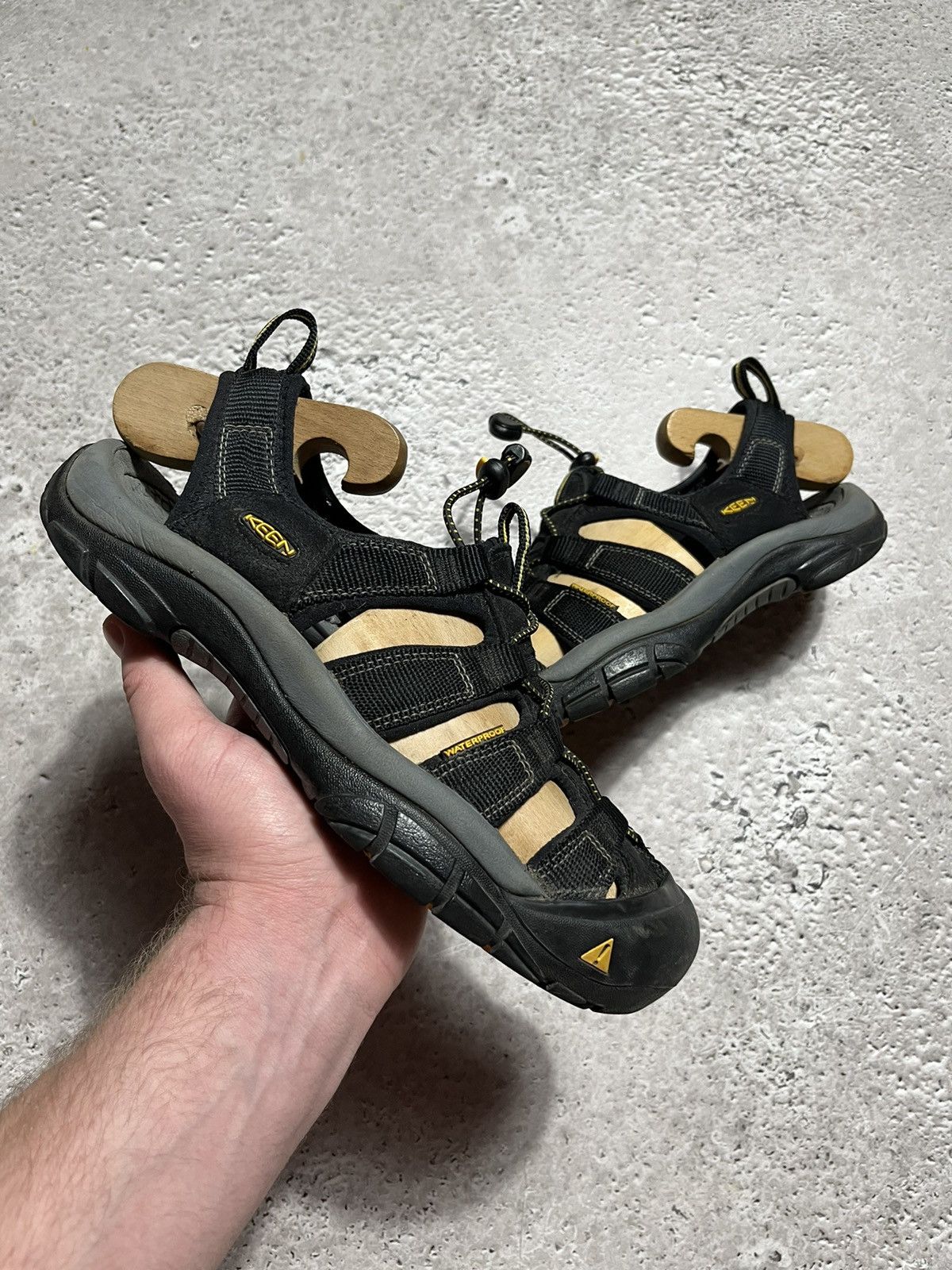 KEEN Keen Waterproof Anatomic Footed Gorpcore Sandals Size US 8 / EU 41 - 1 Thumbnail
