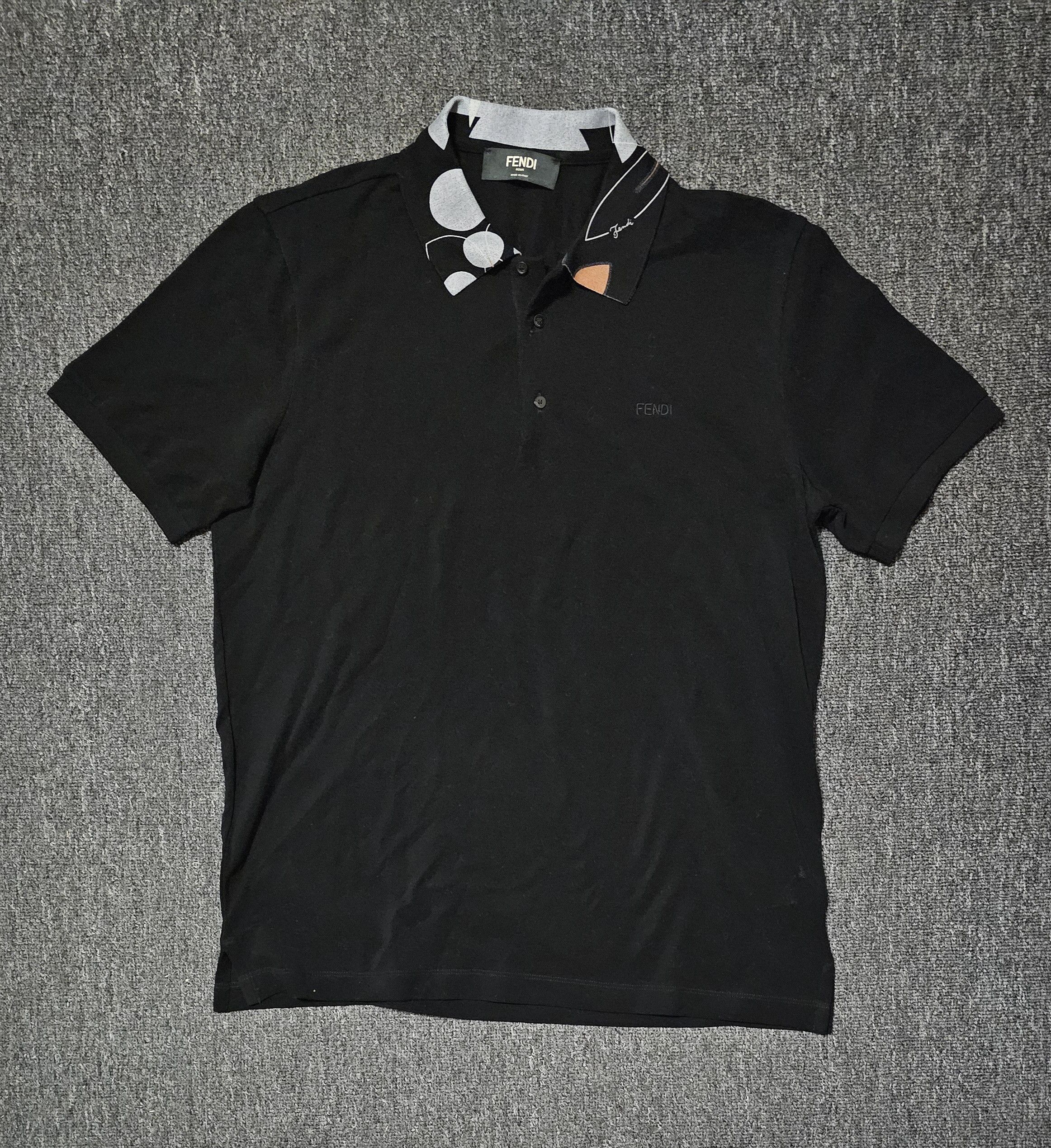 Fendi Fendi men's black polo shirts size XL Size US XL / EU 56 / 4 - 1 Thumbnail