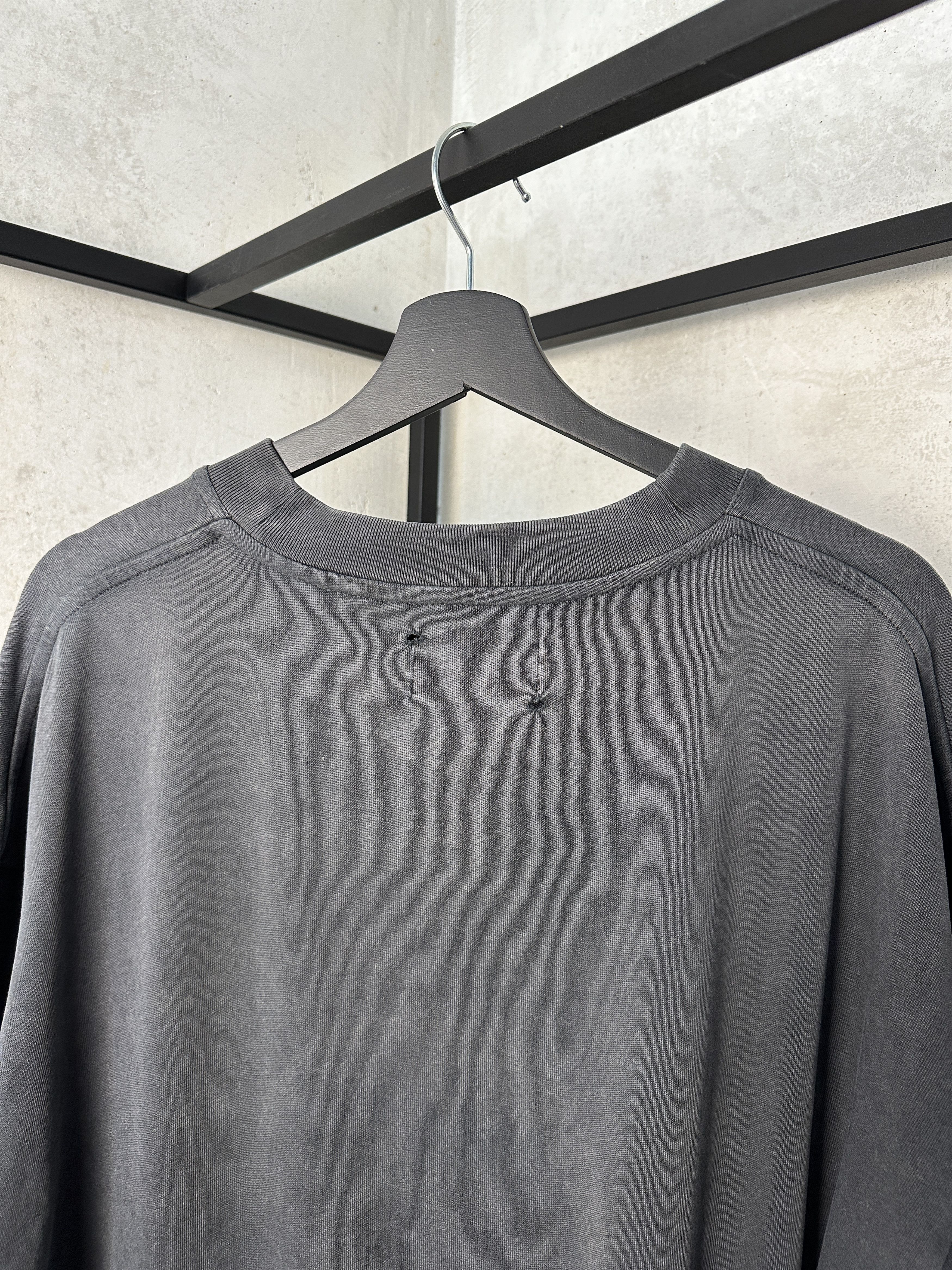 Represent Clo. Represent Shark Jaws Tee Off Black Size US XL / EU 56 / 4 - 9 Thumbnail