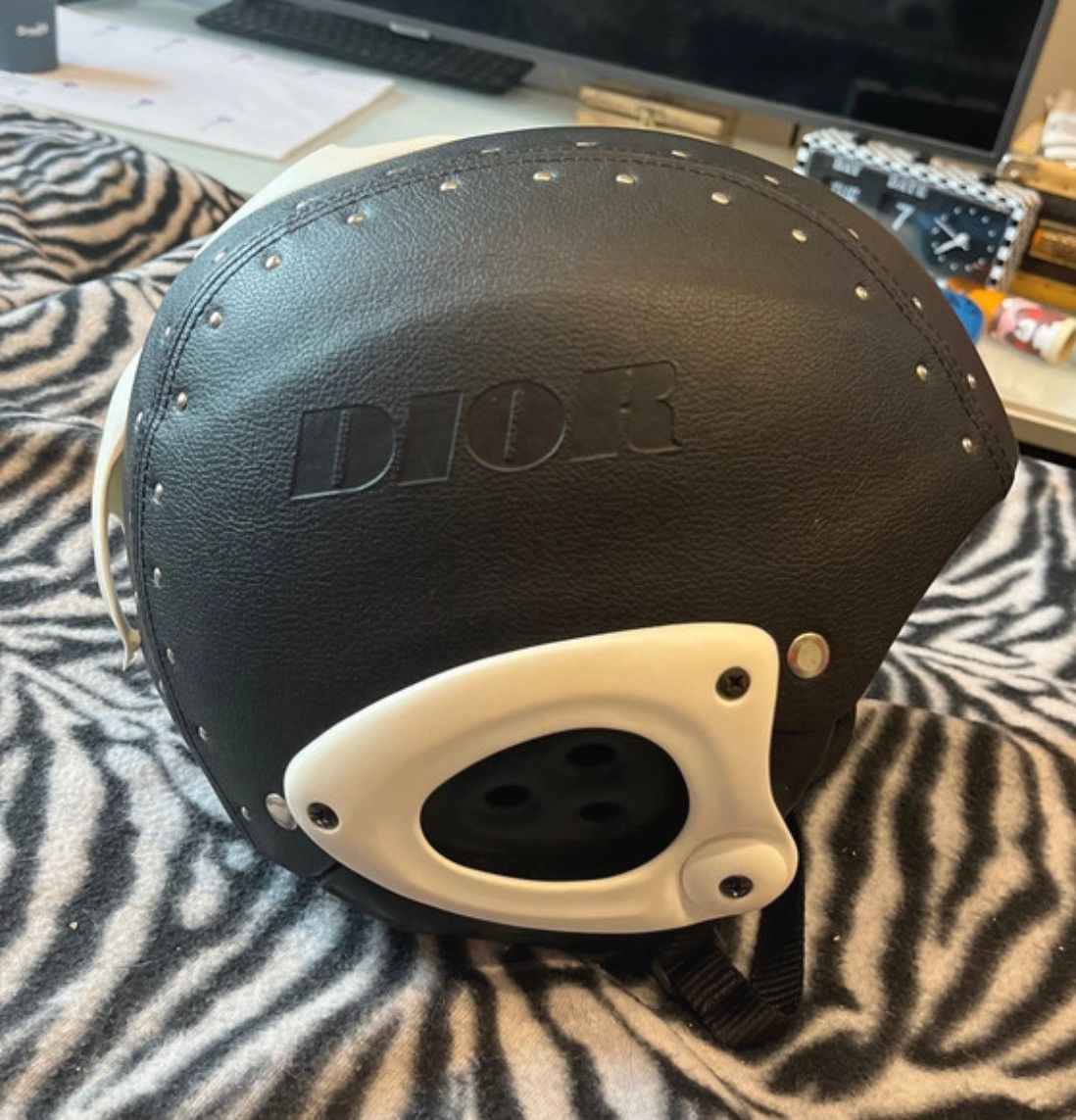 Dior × John Galliano A/W 2004 ARCHIVE SKI LEATHER HELMET Size ONE SIZE - 1 Thumbnail