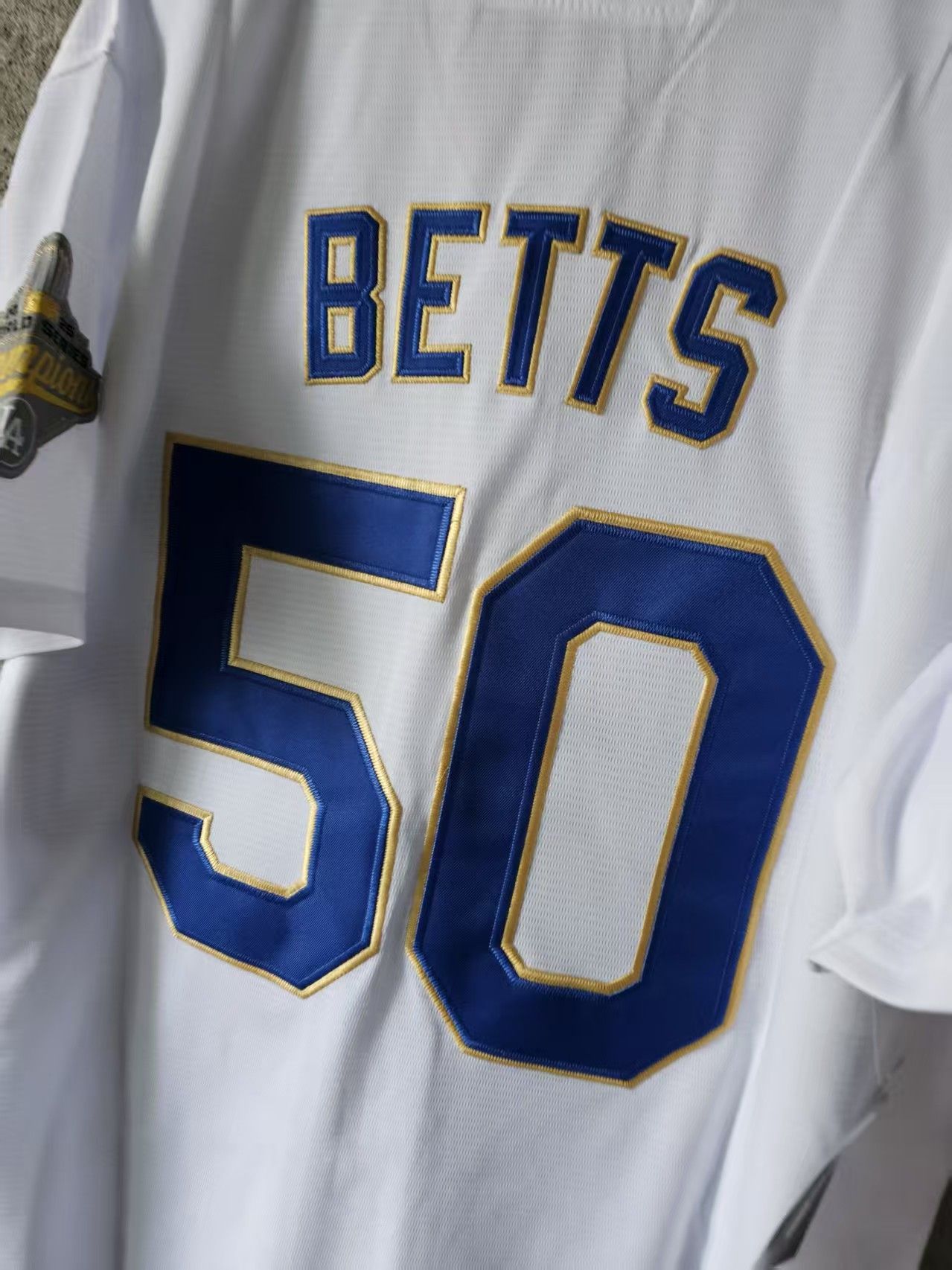 MLB 2026 Los Angeles Dodgers 50 Mookie Betts Jersey Size US M / EU 48-50 / 2 - 5 Thumbnail