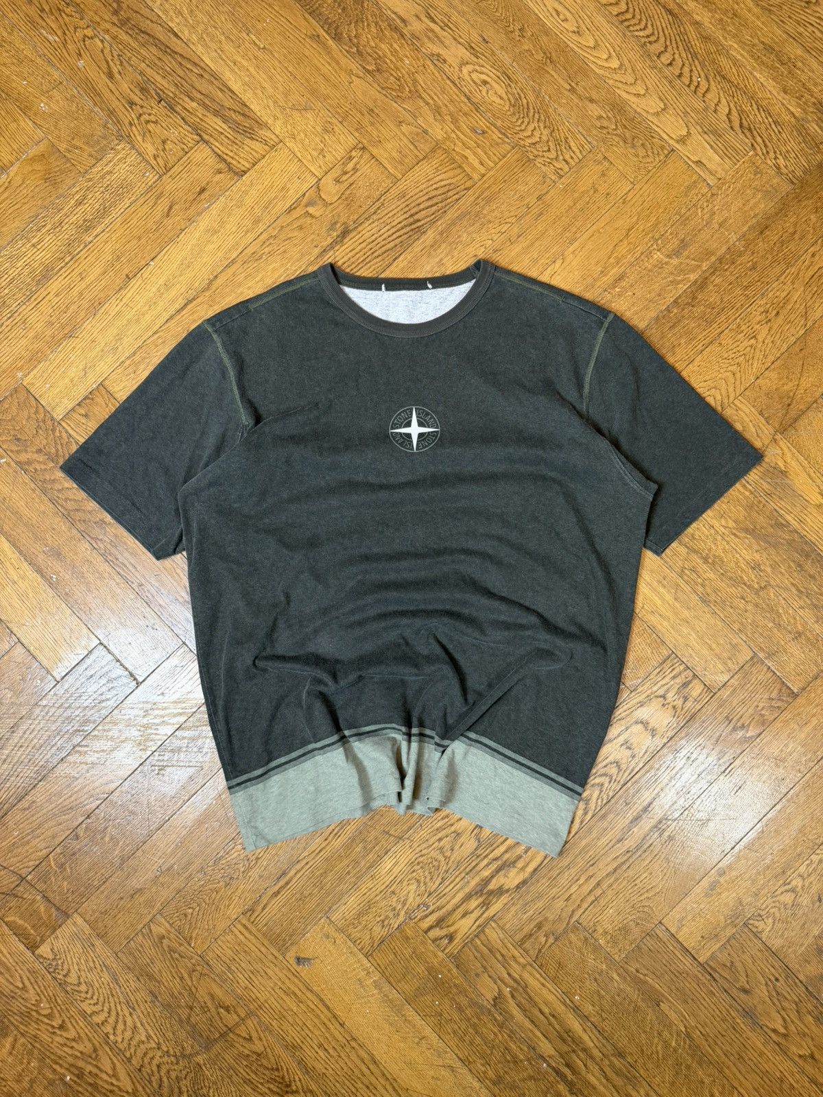 Stone Island Stone Island single stitch printed t-shirt Size US XL / EU 56 / 4 - 1 Thumbnail