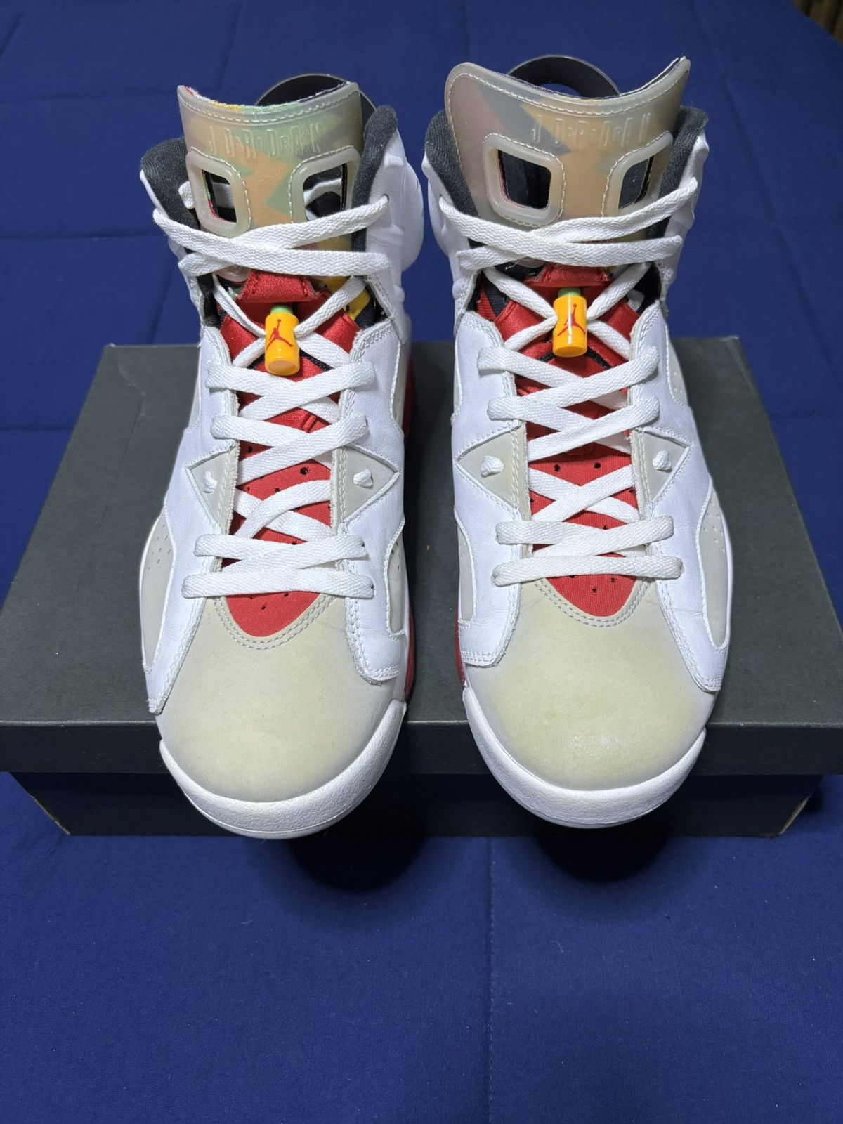 Jordan Brand Jordan 6 Retro Hare 2020 Size 10.5 Size US 10.5 / EU 43-44 - 1 Thumbnail