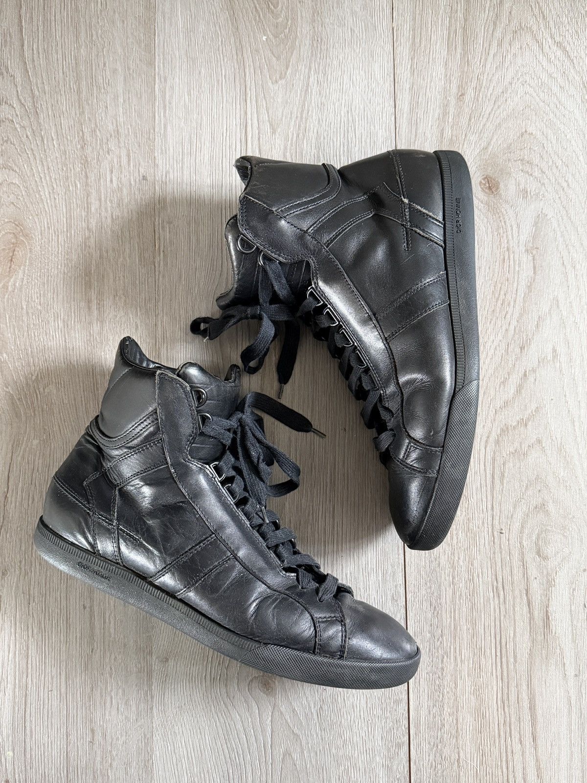 Dior × Hedi Slimane Dior Homme SS04 Strip Studded Version Runway