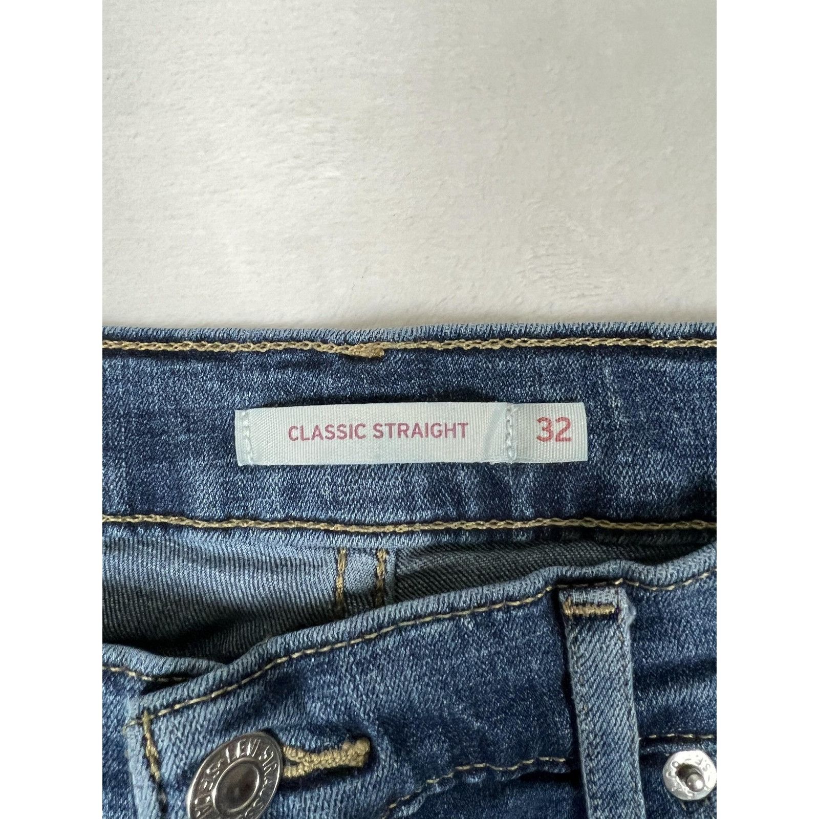 Levi's Levi's Jeans Women's 14 32x28 Blue Classic Straight Medium W Size 32" / US 10 / IT 46 - 2 Thumbnail