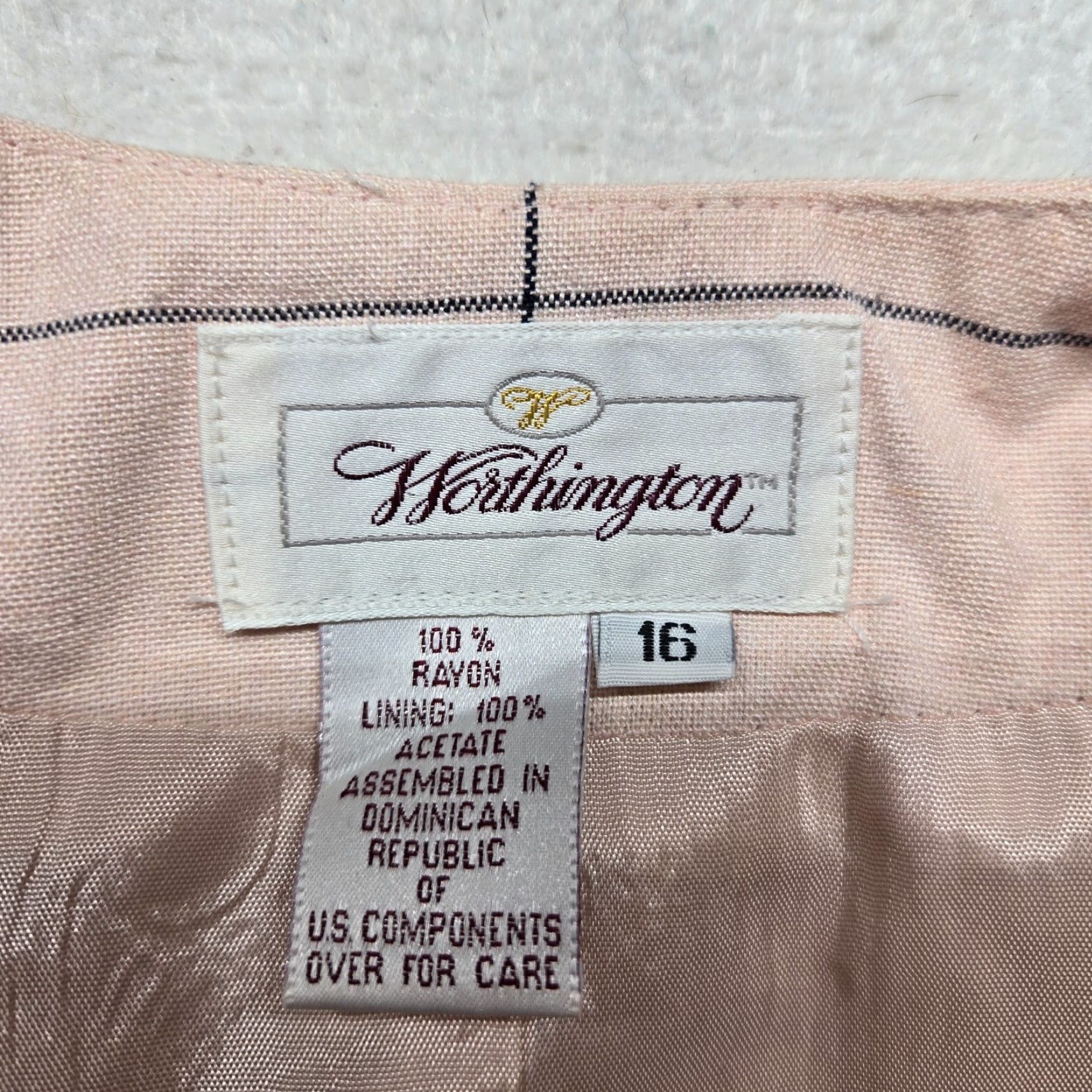 Worthington Worthington Coat Jacket Pea Coat 16 Pink Woman Adult Regular Size 16 Rayon Shoulder Pads Vintage No 90s London Elegant Coat Size XXL / US 16-18 / IT 52-54 - 3 Thumbnail
