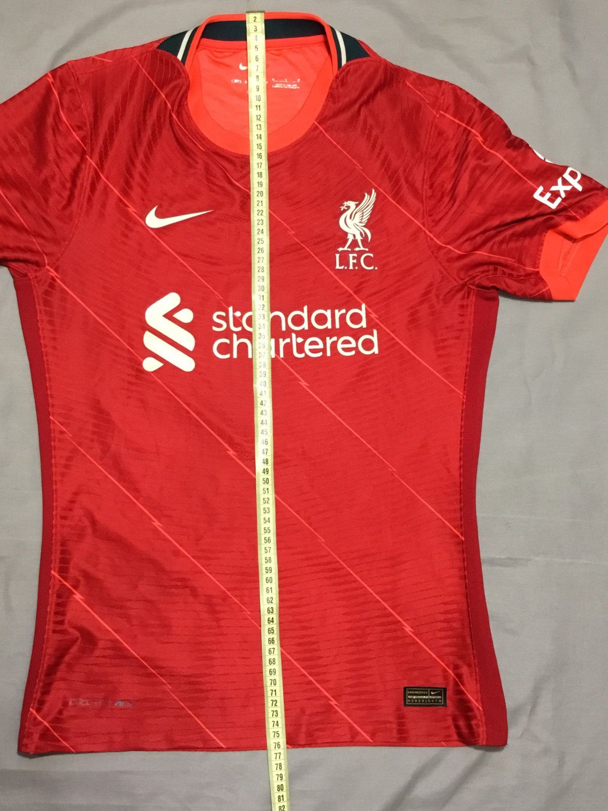 Nike Jersey Nike Liverpool Size M Men's #4 Virgil Van Dijk Size US M / EU 48-50 / 2 - 7 Thumbnail