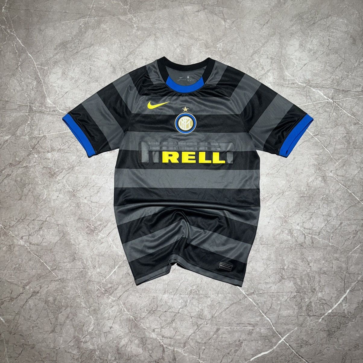 Nike Vintage Nike Inter Milan Jersey Size US S / EU 44-46 / 1 - 2 Thumbnail