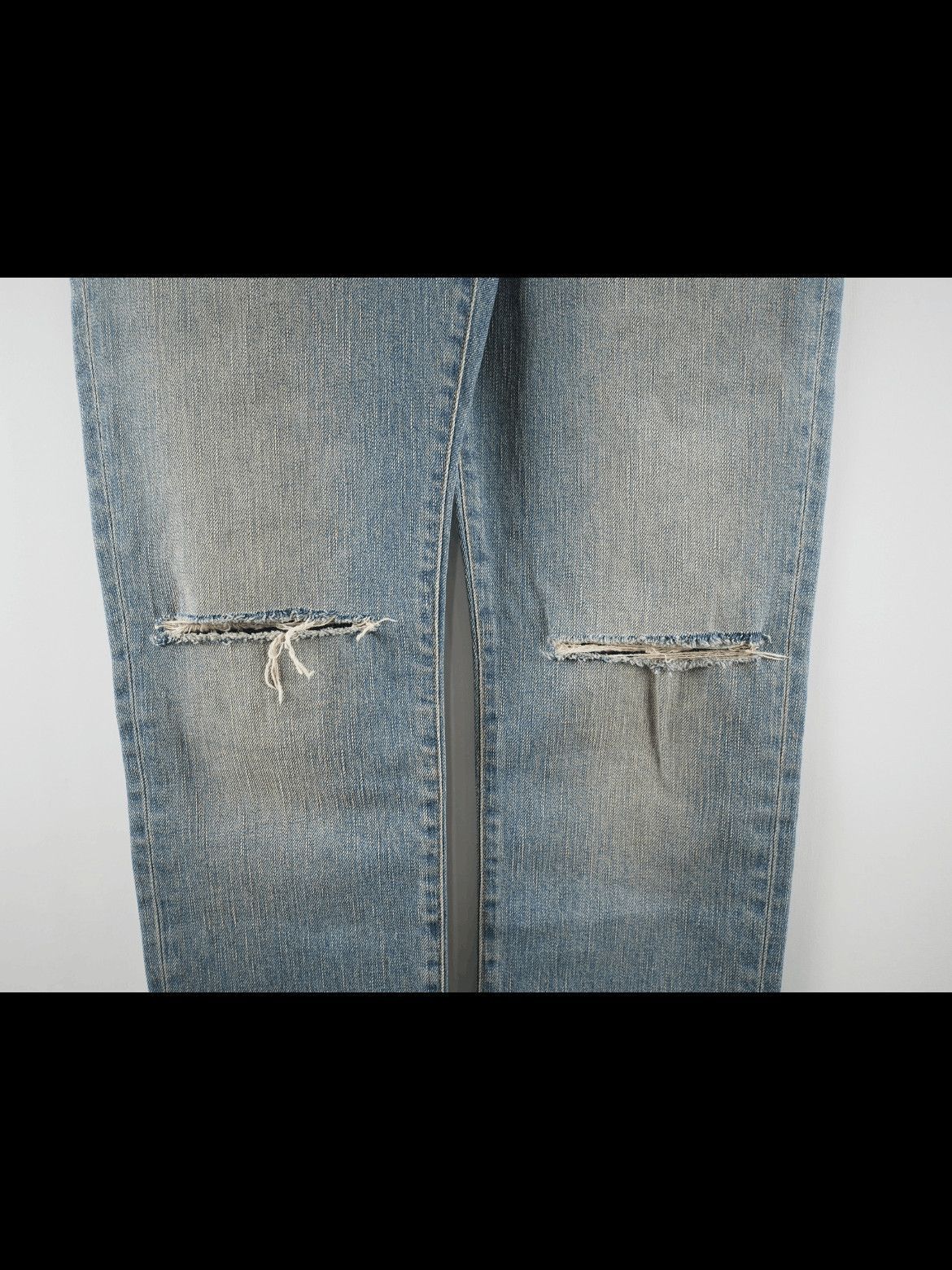 Saint Laurent Paris Saint laurent Paris FW16 knee cutting jeans - DMC-2508 Size US 32 / EU 48 - 3 Thumbnail