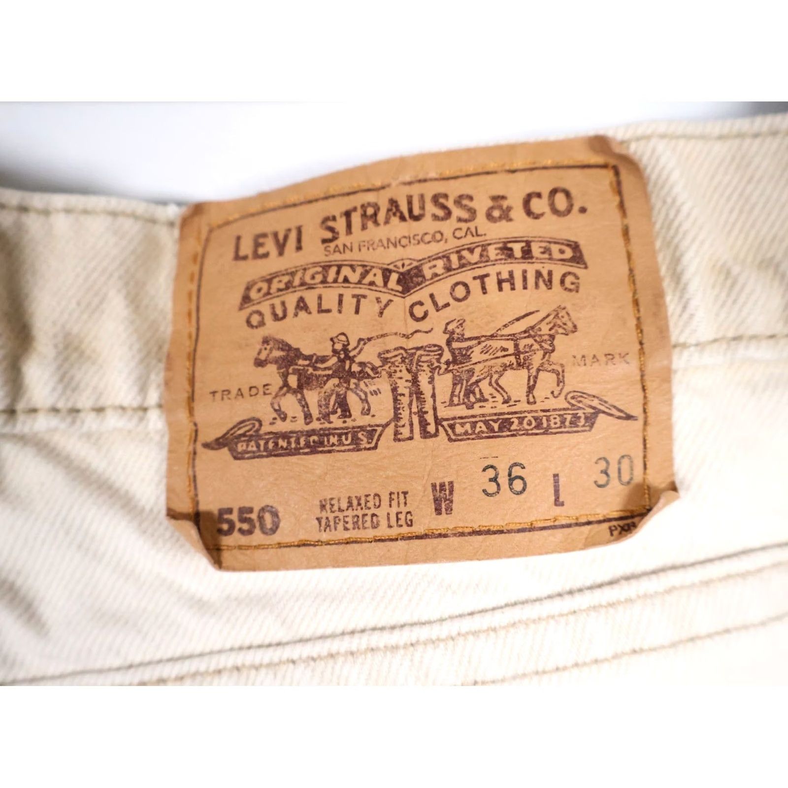 Levi's VINTAGE Levi's 550 Jeans Mens 33 x 29 Ivory Relaxed Tapered Orange Tab Men Jeans 90s Hipster Retro Vintage Grunge Casual All Seasons Mens Size US 33 - 5 Thumbnail