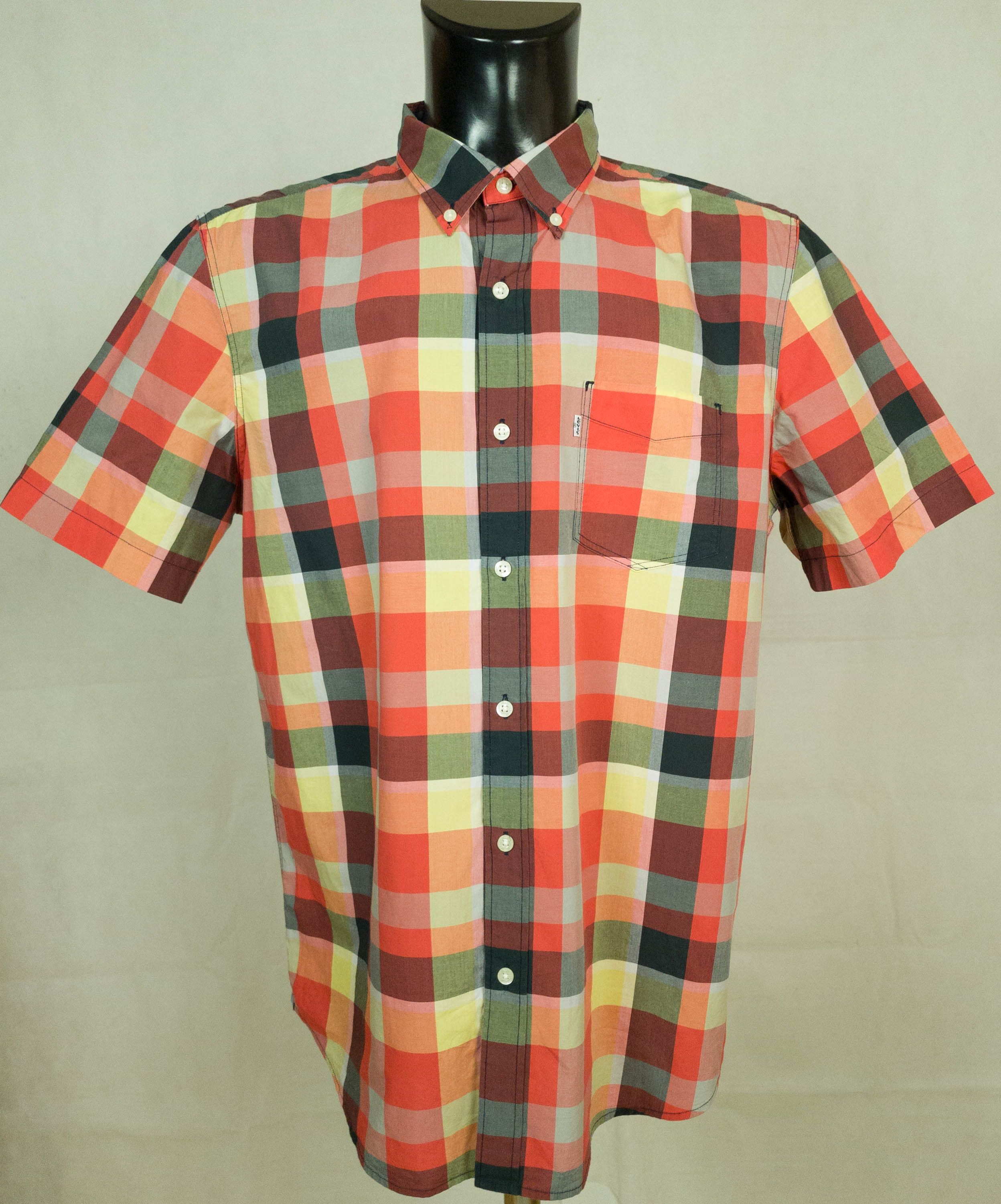 Levi's - MENS Levi's SHIRT SHORT SLEEVE COTTON SIZE XL Size US XL / EU 56 / 4 - 1 Thumbnail