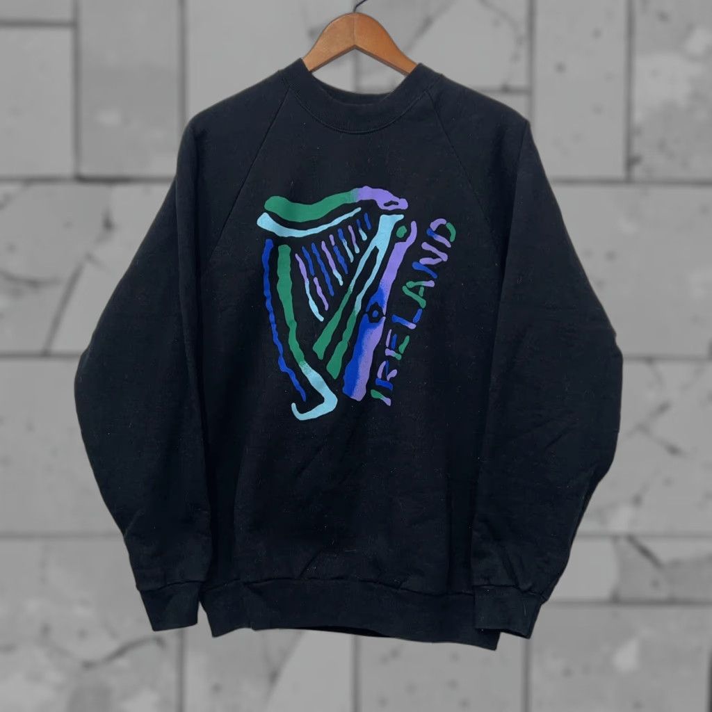 Vintage VTG Blarney Woolen Mills Black Ireland Pullover Mens Size L Sweater Ribbed Cuffs Hem Regular Fit Size US L / EU 52-54 / 3 - 1 Thumbnail