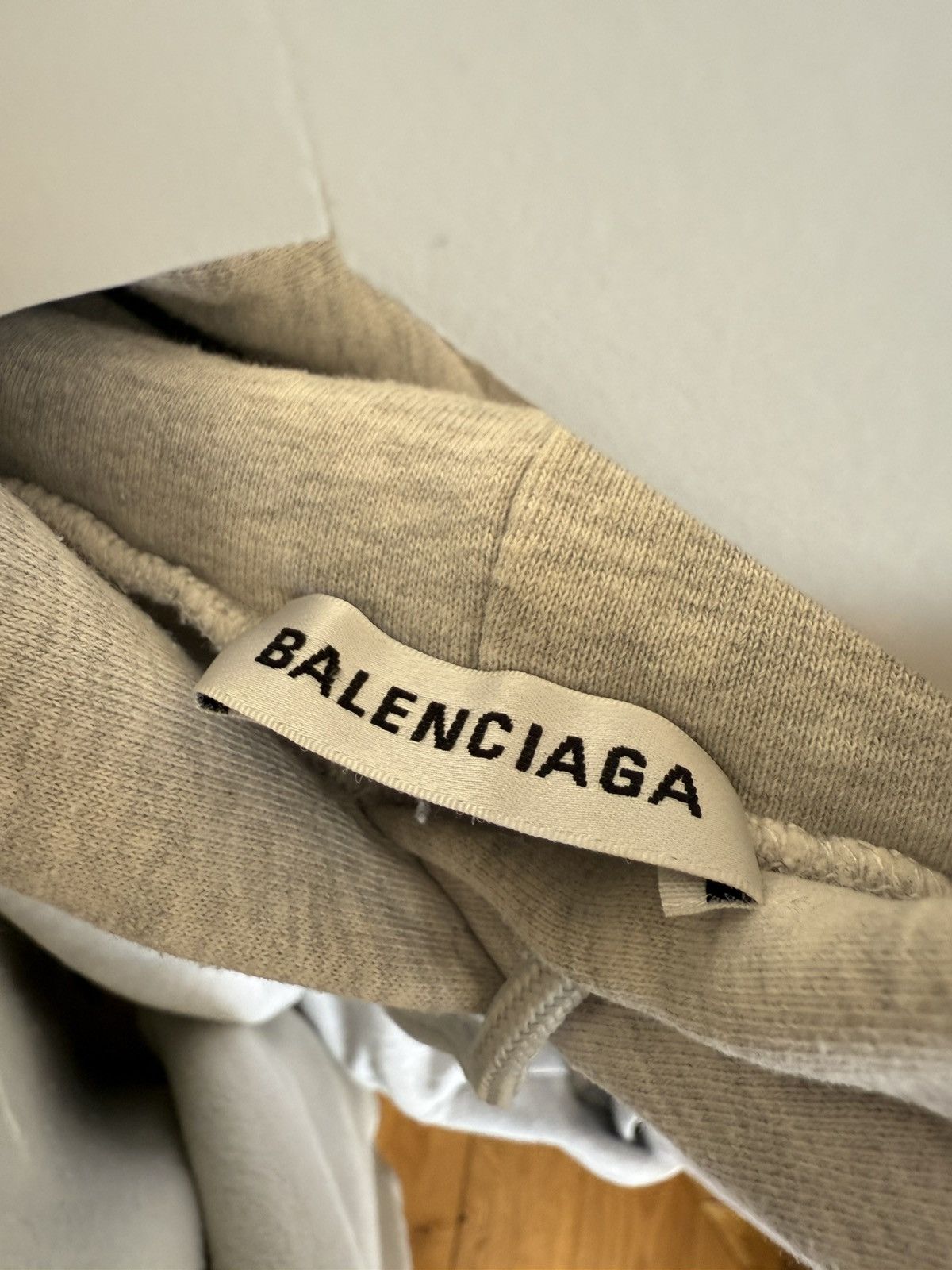 Balenciaga Balenciaga new logo hoodie Size US S / EU 44-46 / 1 - 4 Thumbnail