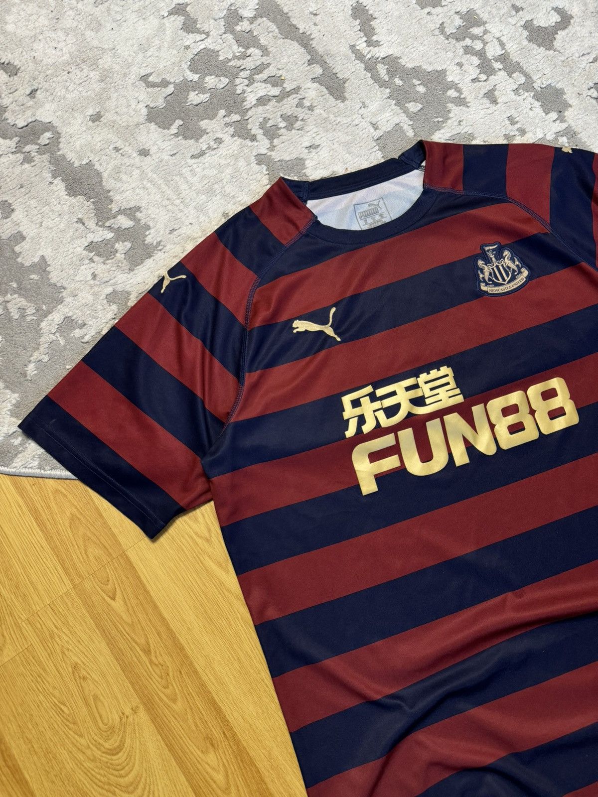 Puma × Vintage Puma Newcastle United 2018/2019 Football Soccer Shirt Jersey Size US XL / EU 56 / 4 - 3 Thumbnail
